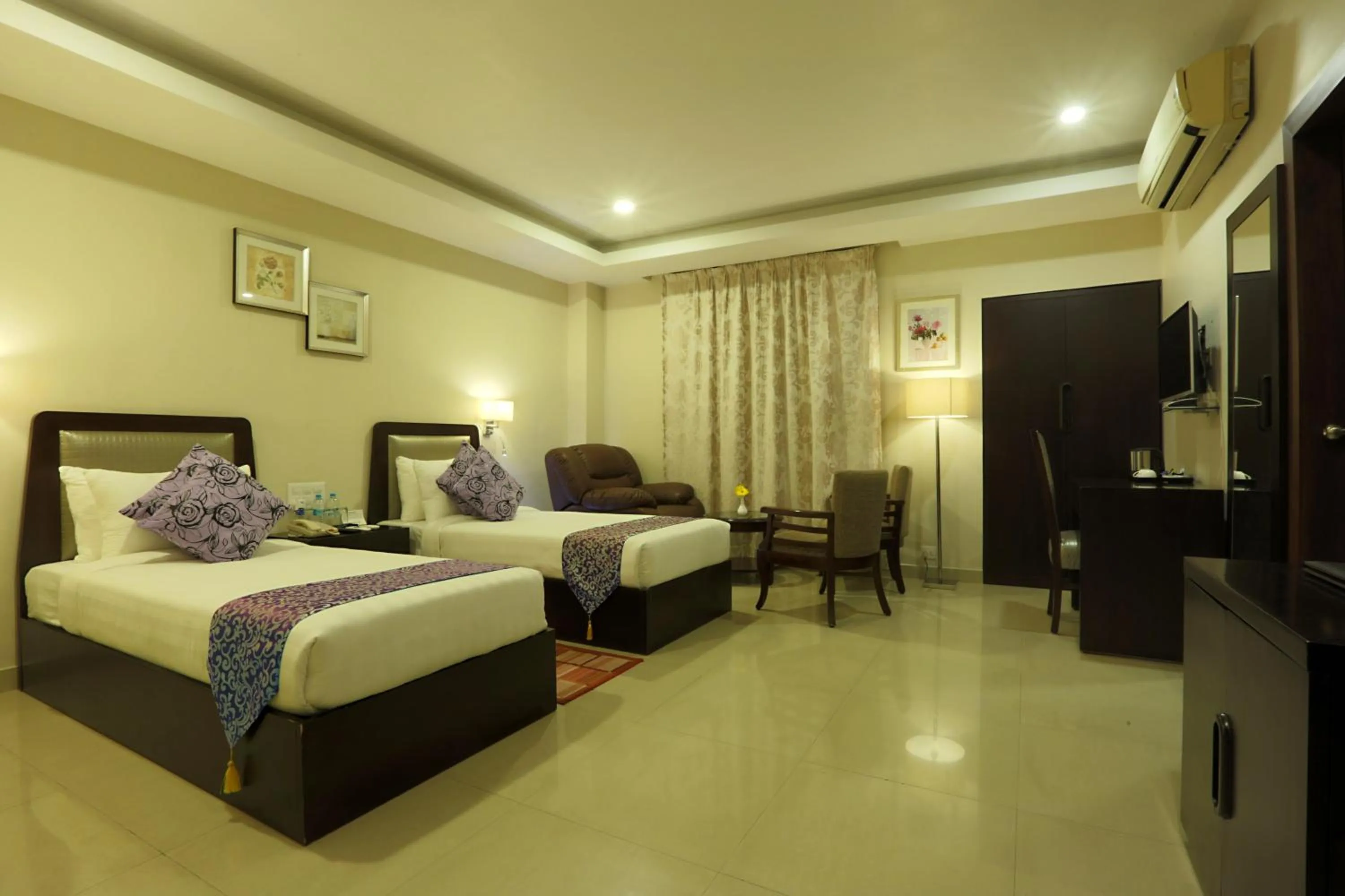 Bedroom in Hotel D Courtyard