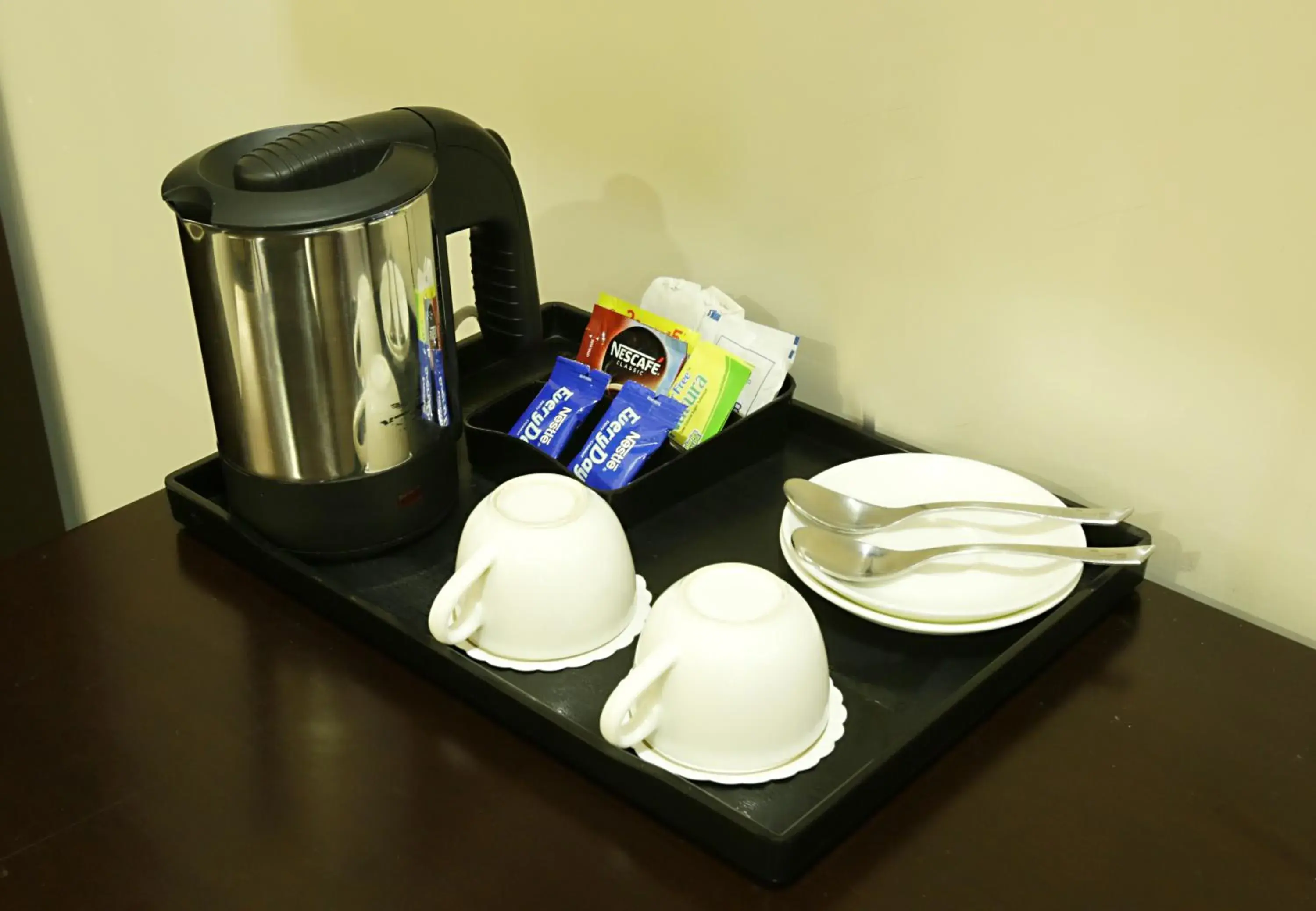 Large Double Room - single occupancy in Hotel D Courtyard Large Double Room - single occupancy in Hotel D Courtyard