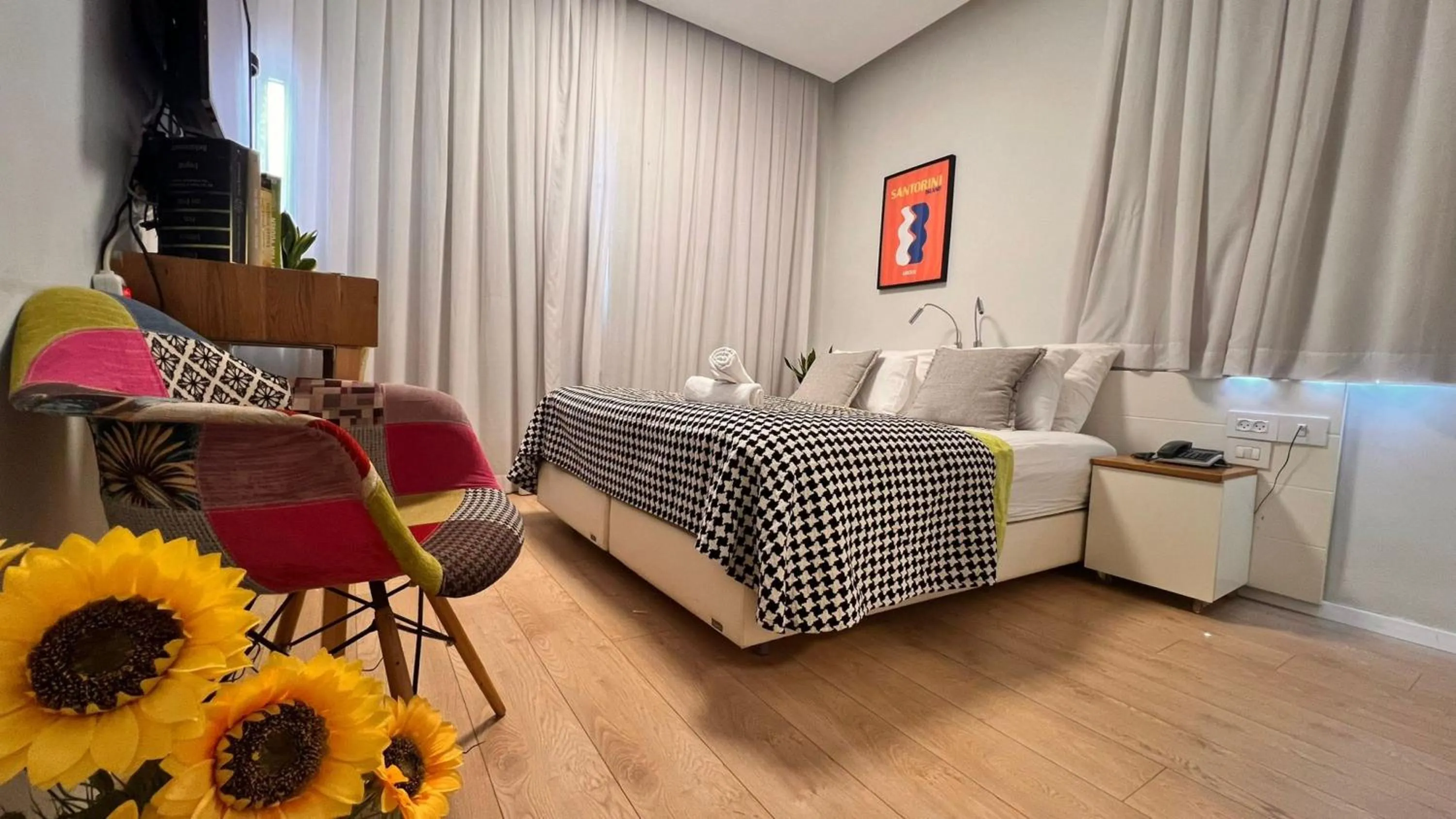 Bedroom, Bed in Dizengoff 208 Hotel Tel Aviv