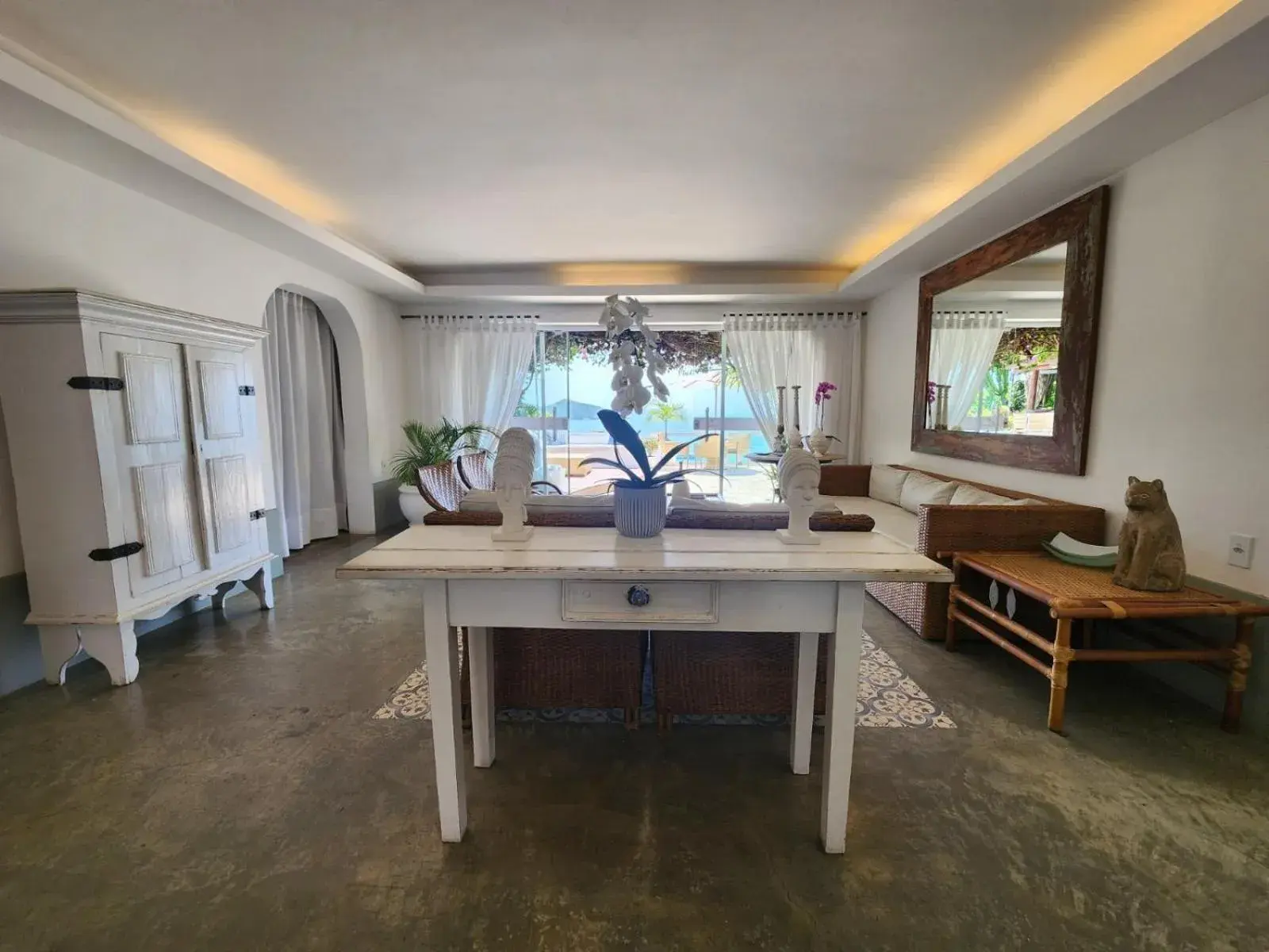 Lobby or reception in Byblos Pousada Lobby or reception in Byblos Pousada