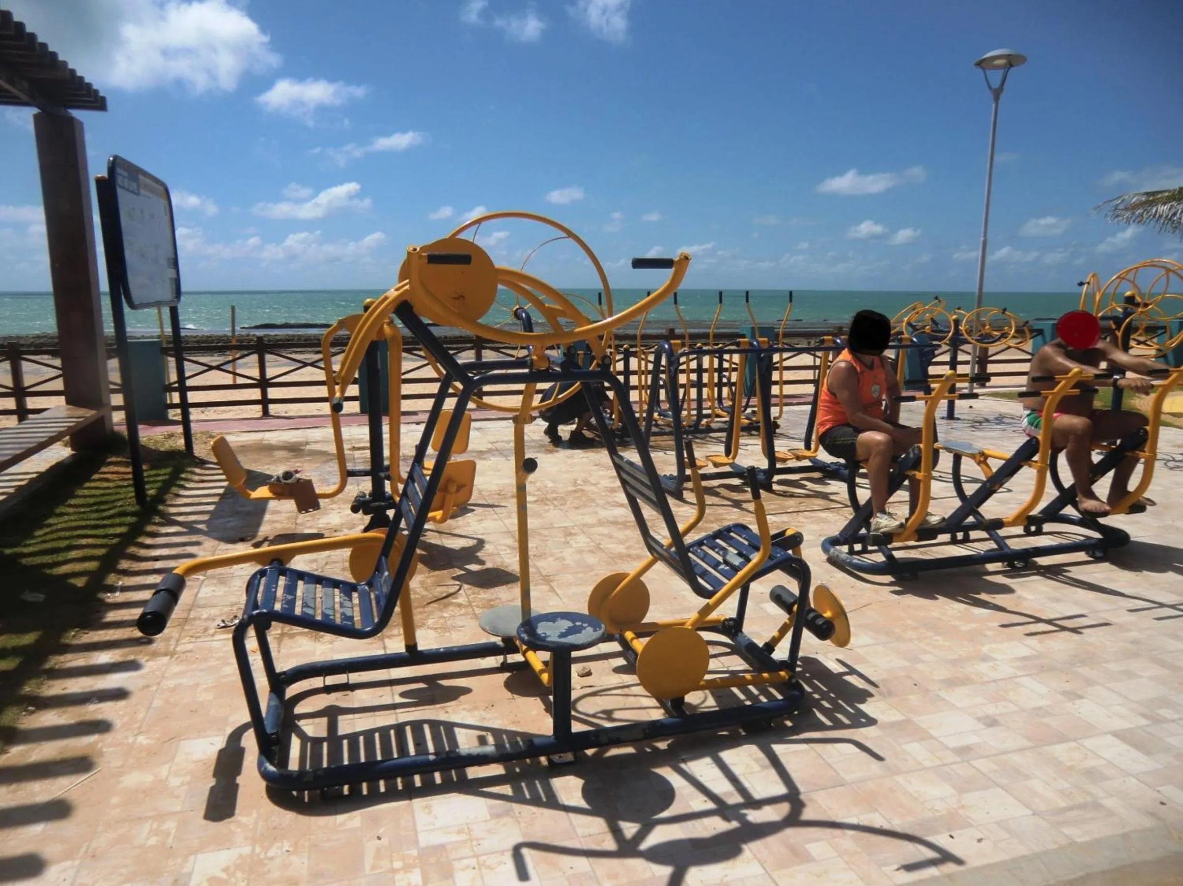 Fitness centre/facilities, Beach in Sol Praia Marina Hotel