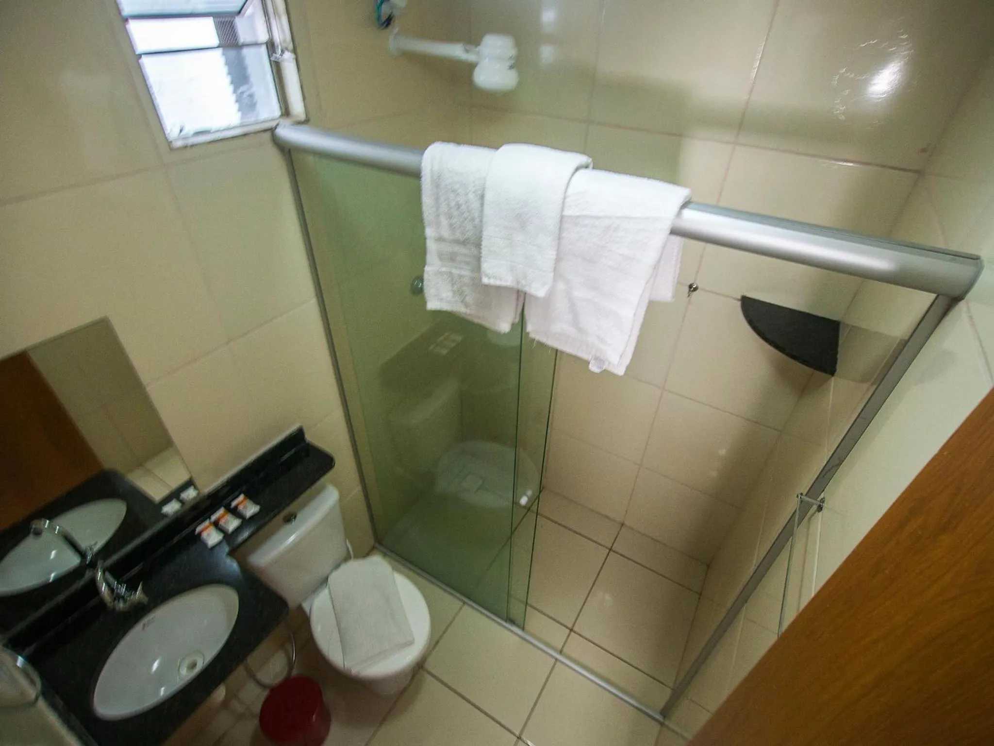 Shower, Bathroom in Sol Praia Marina Hotel