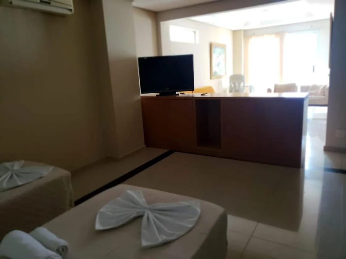 Don Limpone Apart Hotel