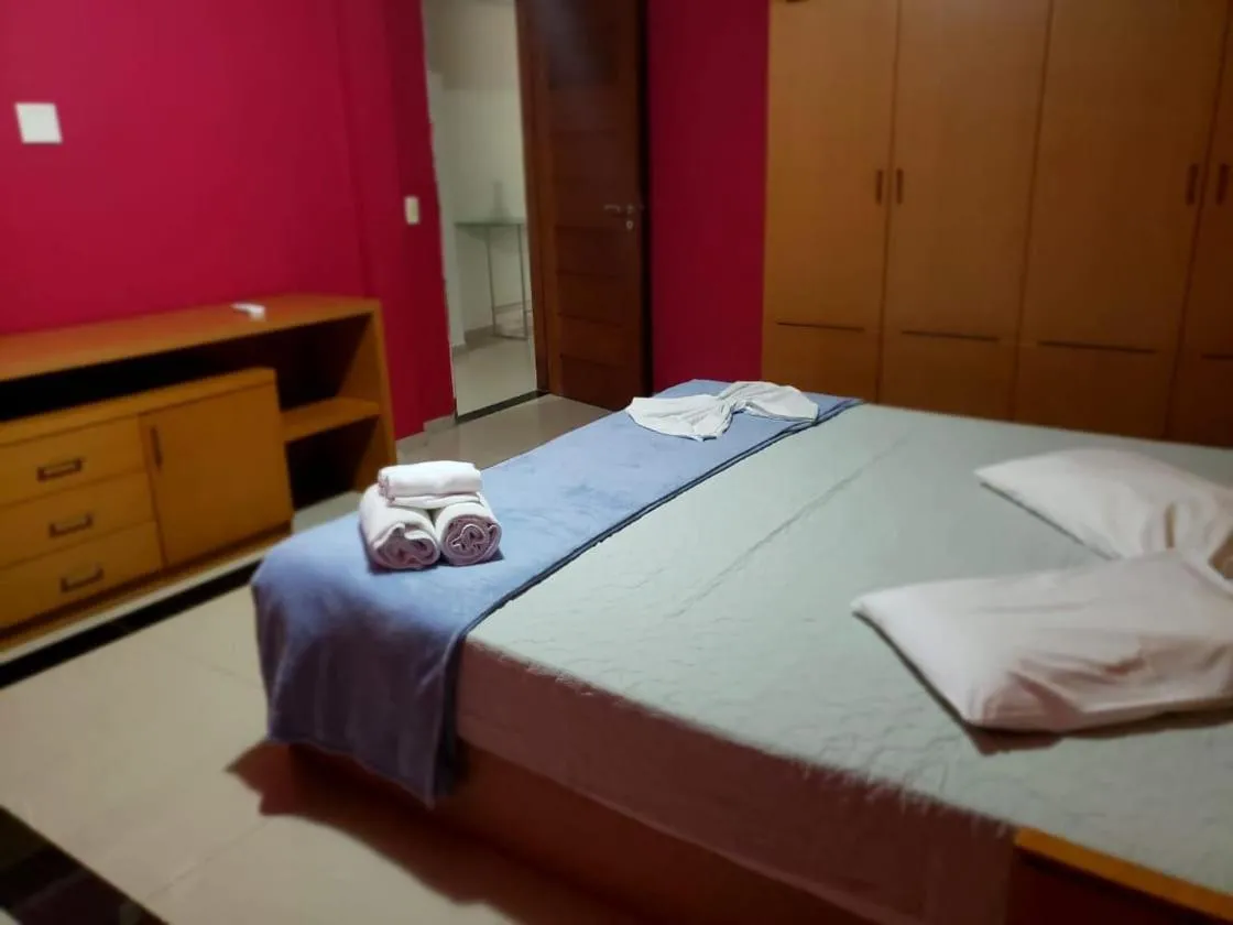 Don Limpone Apart Hotel