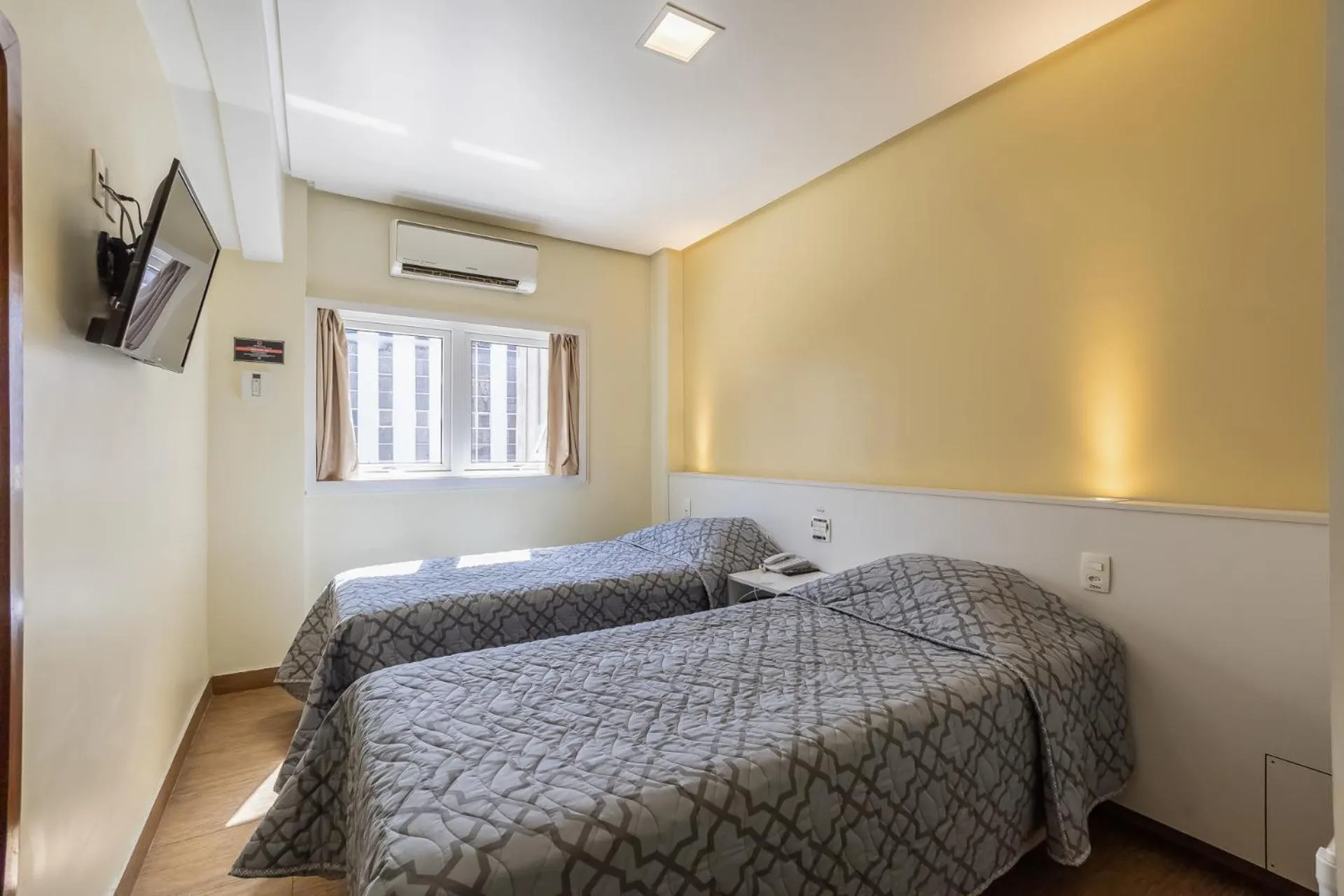 Photo of the whole room, Bed in Hotel Erechim