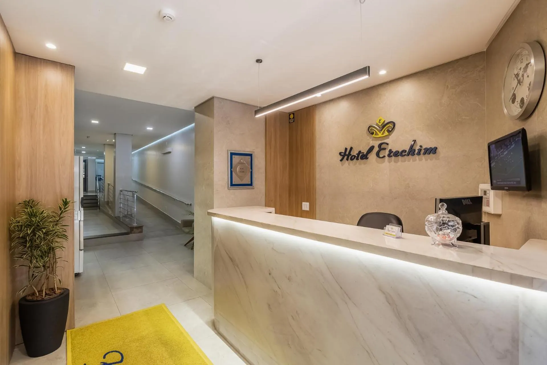 Lobby or reception in Hotel Erechim