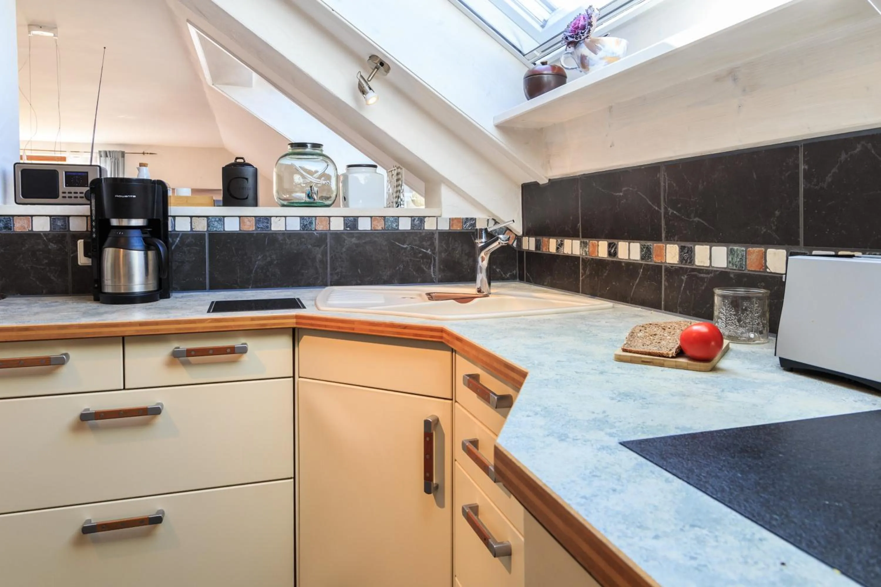 Kitchen or kitchenette in Ferienwohnung Luisa