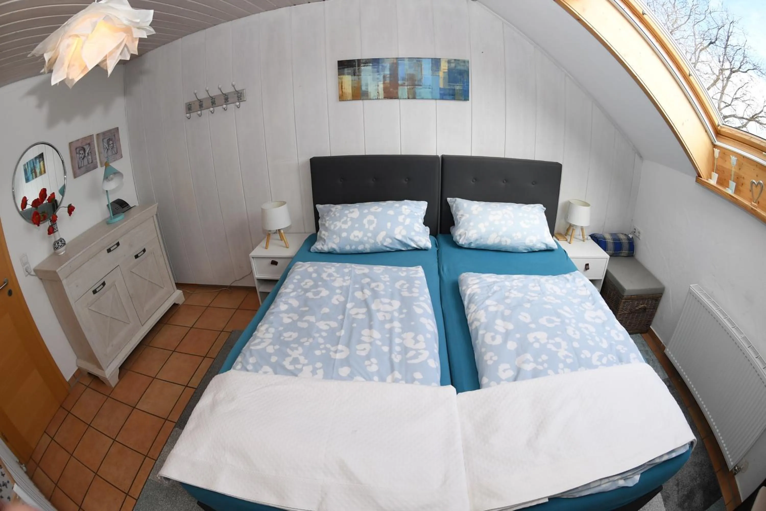 Bedroom, Bed in Sonniges Familien-Nest im Allgäu