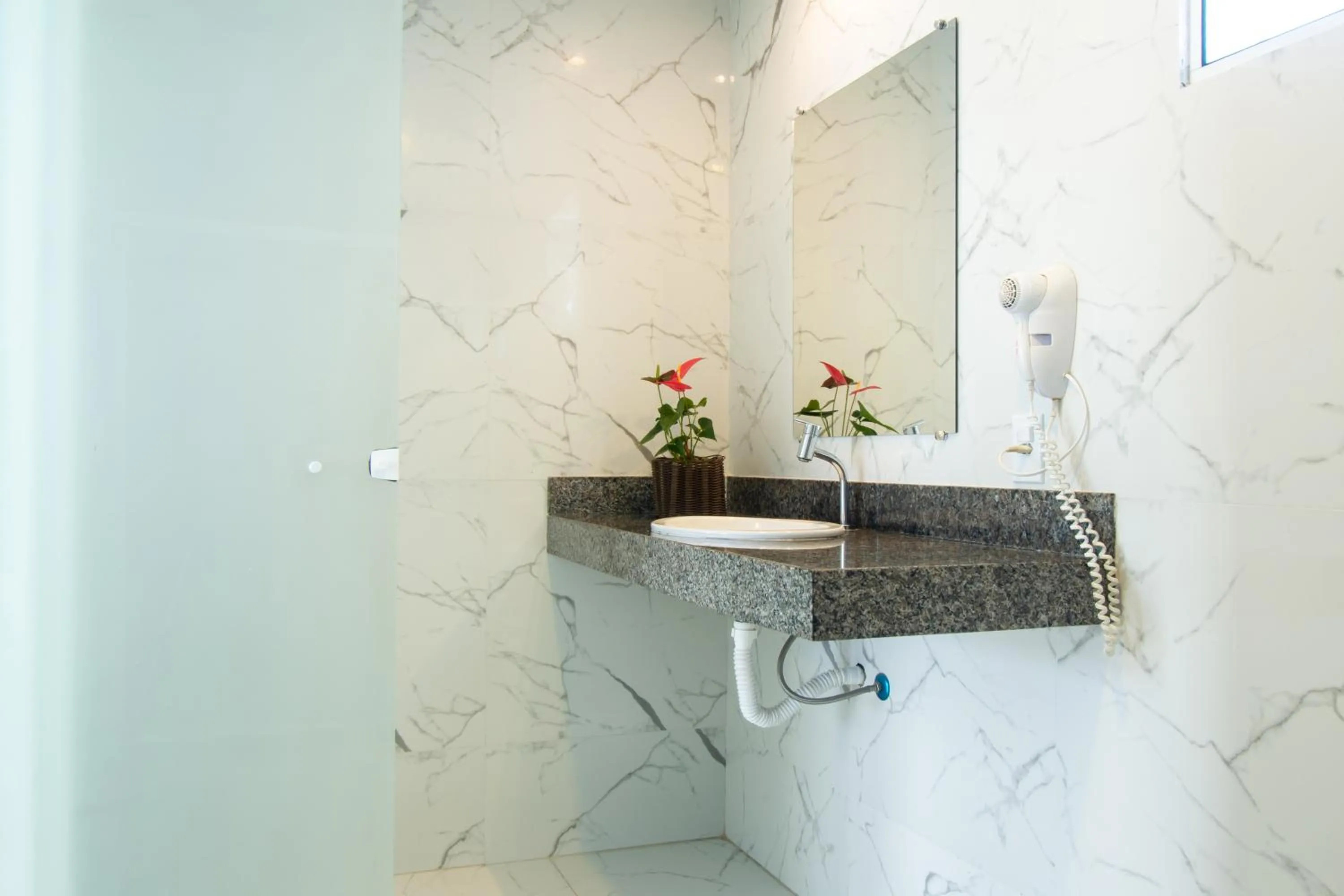 Bathroom in Pousada Aroma do Mar by Latitud Hoteles