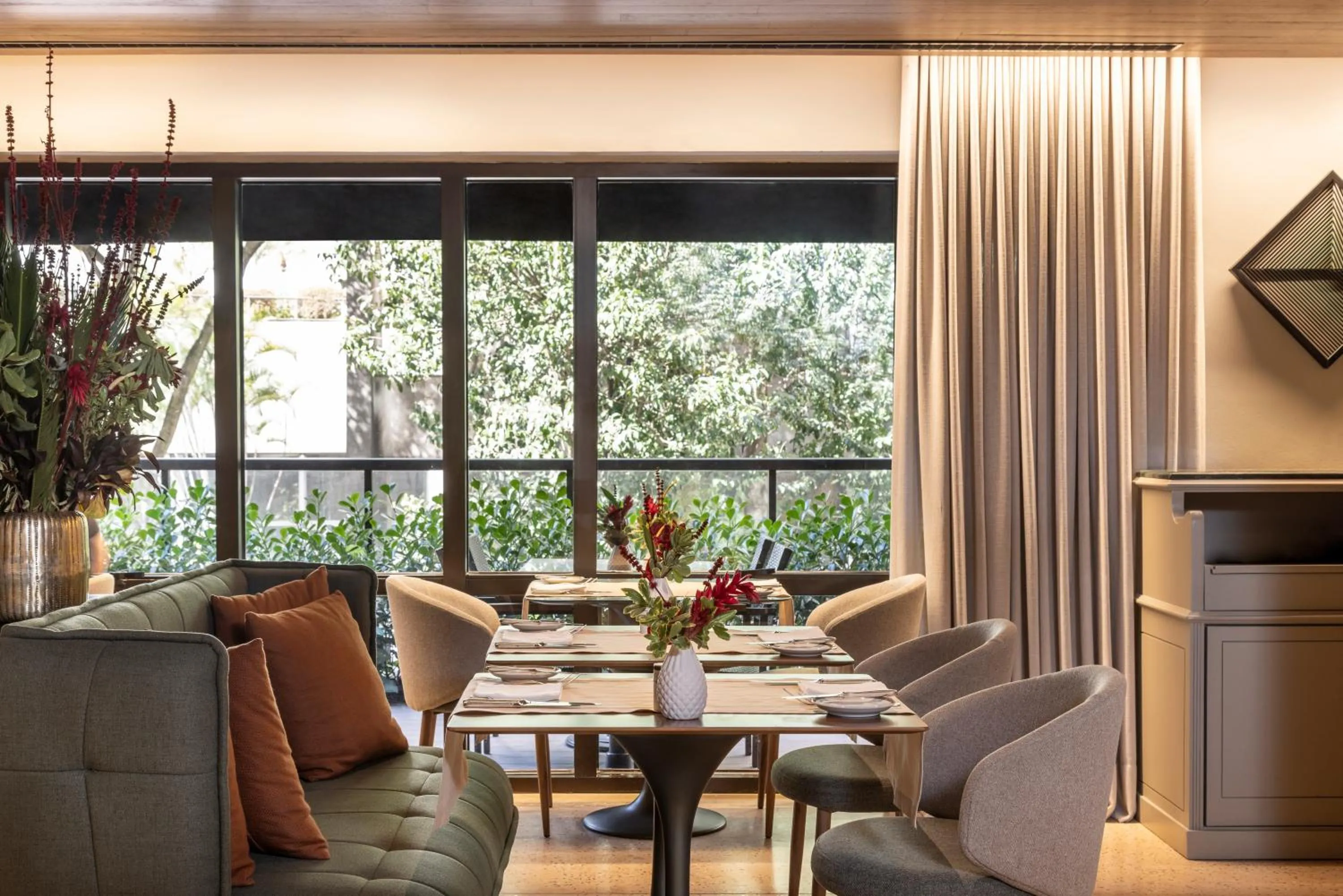 Restaurant/places to eat in L'Hotel PortoBay São Paulo