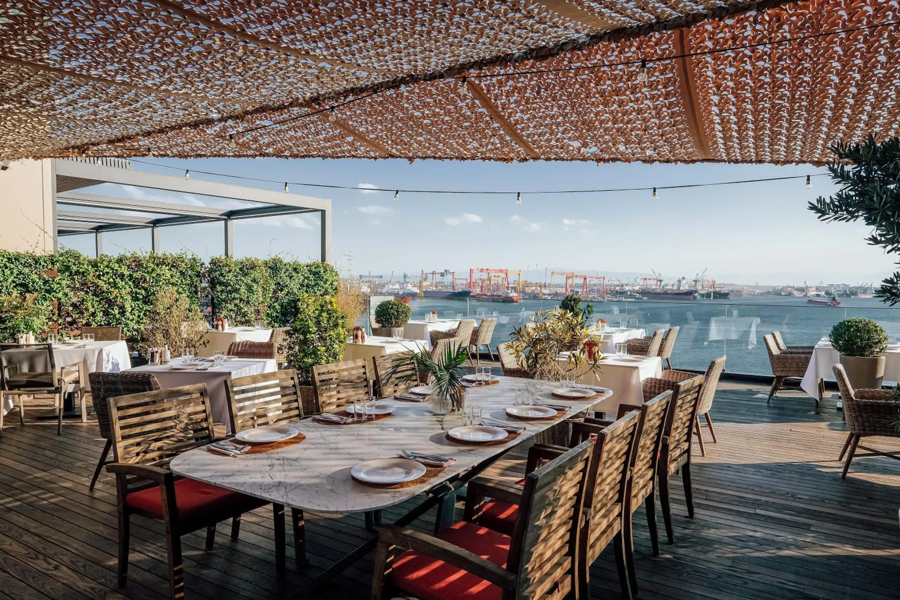 Restaurant/places to eat in Holiday Inn Istanbul - Tuzla Bay by IHG