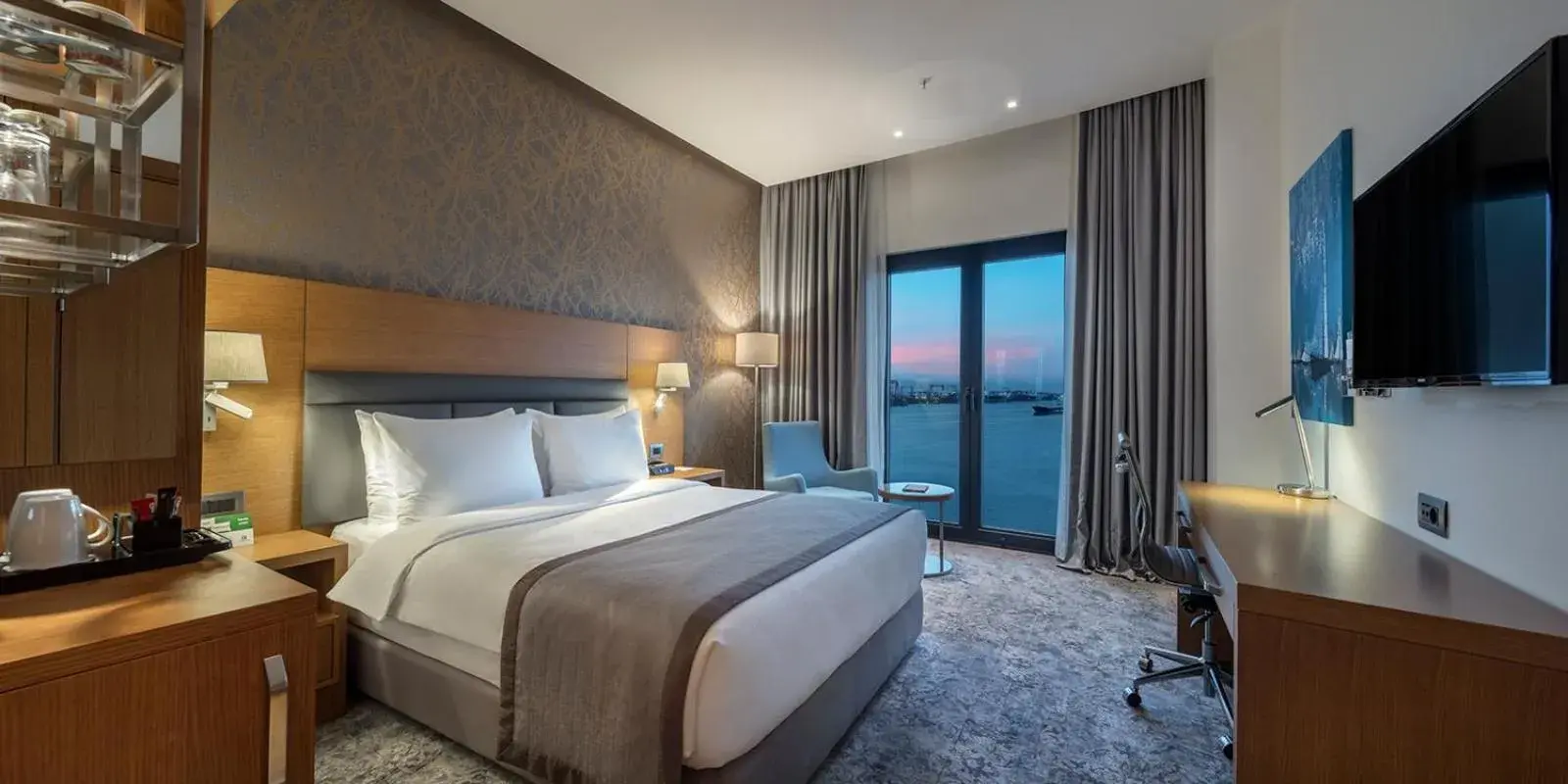 Superior Twin Room in Holiday Inn Istanbul - Tuzla Bay by IHG Superior Twin Room in Holiday Inn Istanbul - Tuzla Bay by IHG