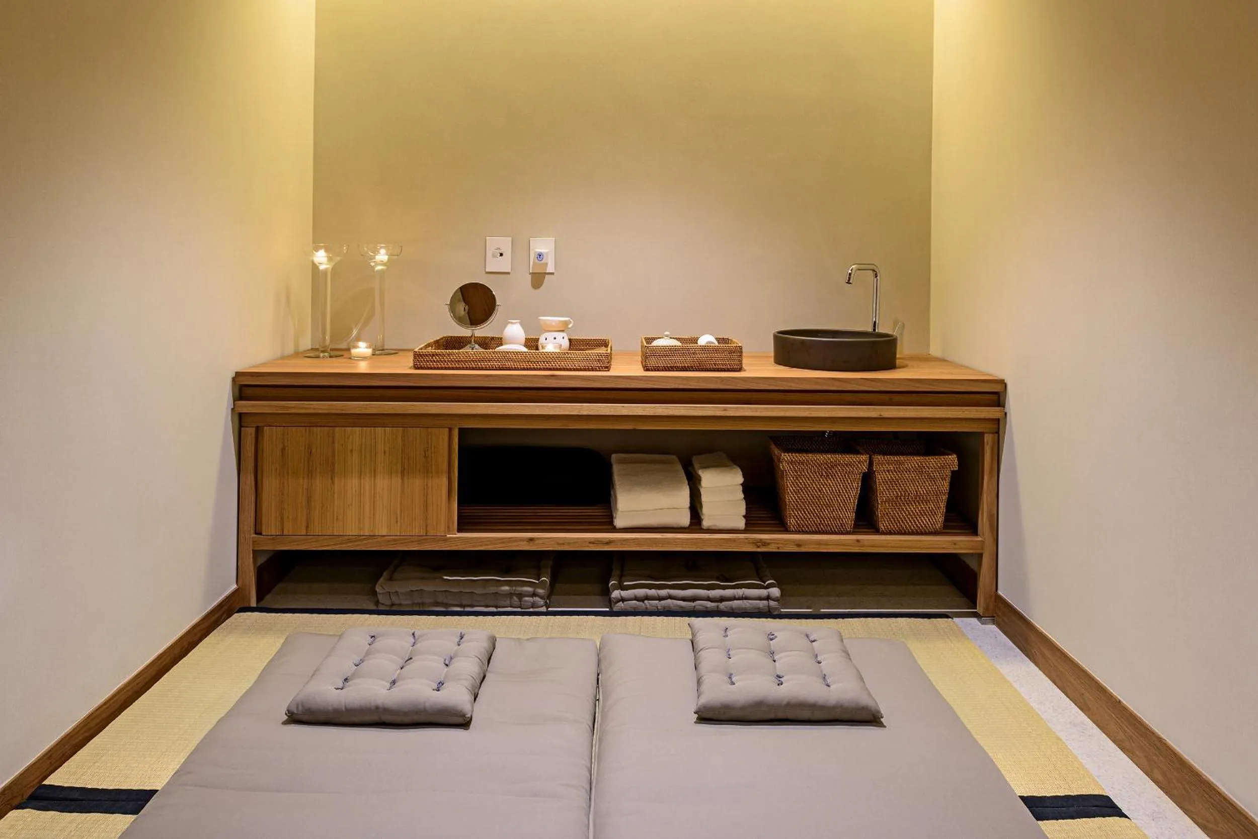 Massage, Bed in Hotel Fasano Angra dos Reis