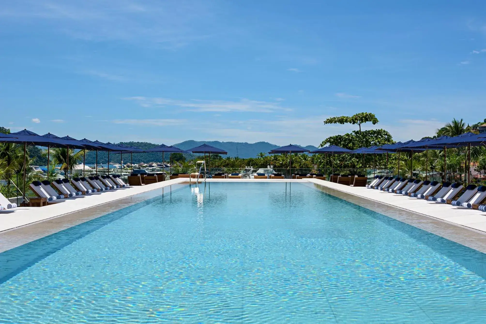 Swimming pool in Hotel Fasano Angra dos Reis Swimming pool in Hotel Fasano Angra dos Reis