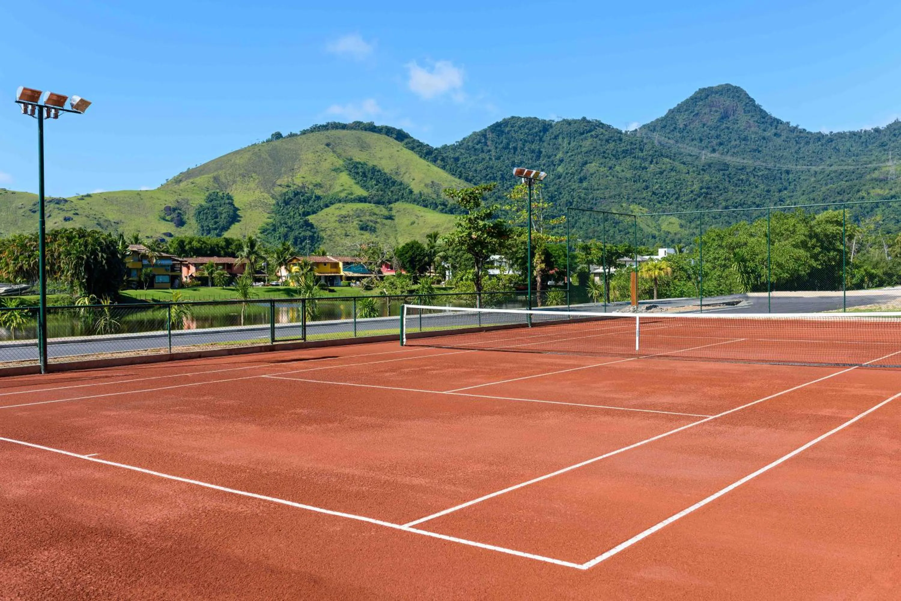 Tennis court in Hotel Fasano Angra dos Reis