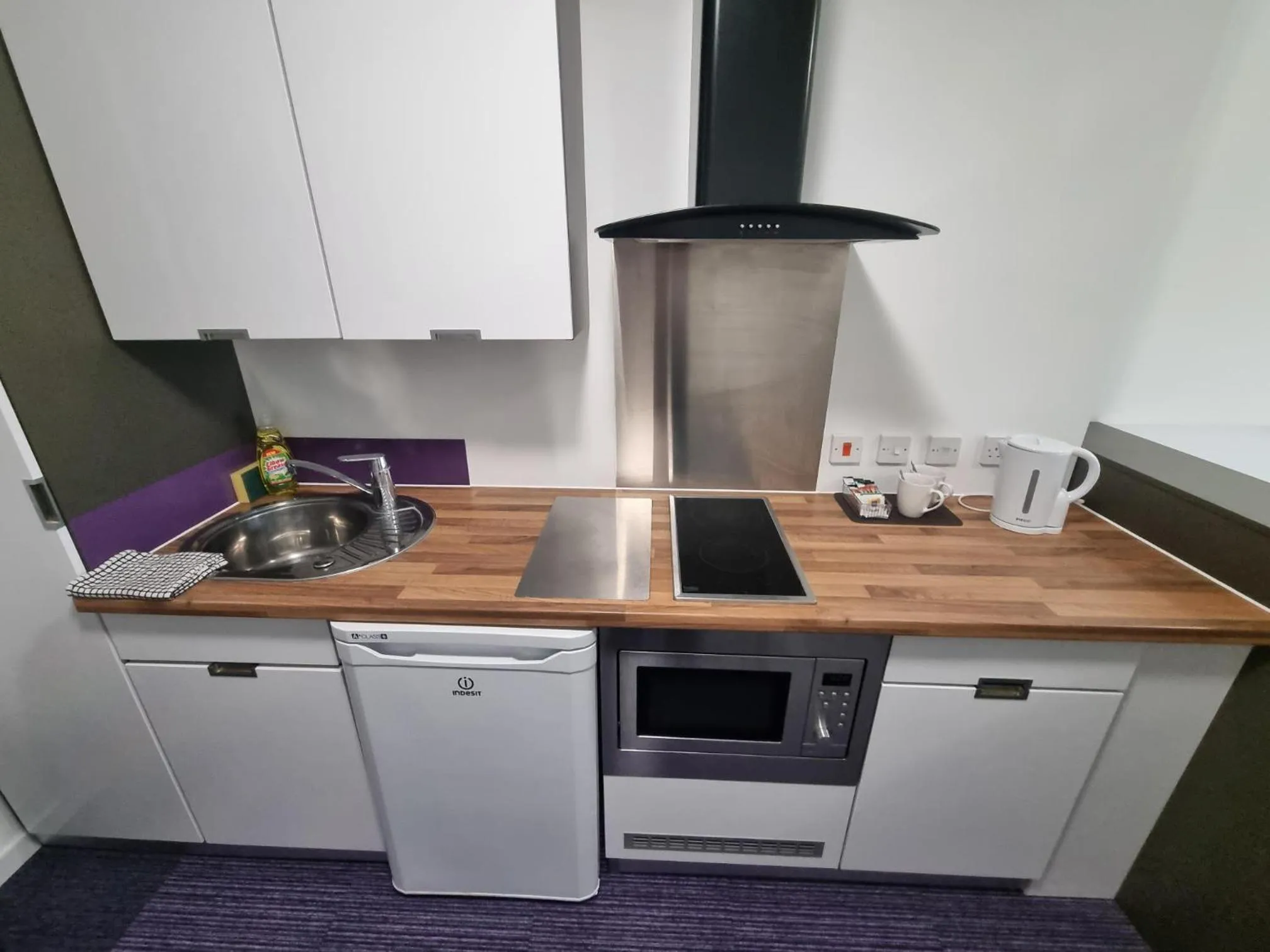 Kitchen or kitchenette in University of Essex - Colchester Campus