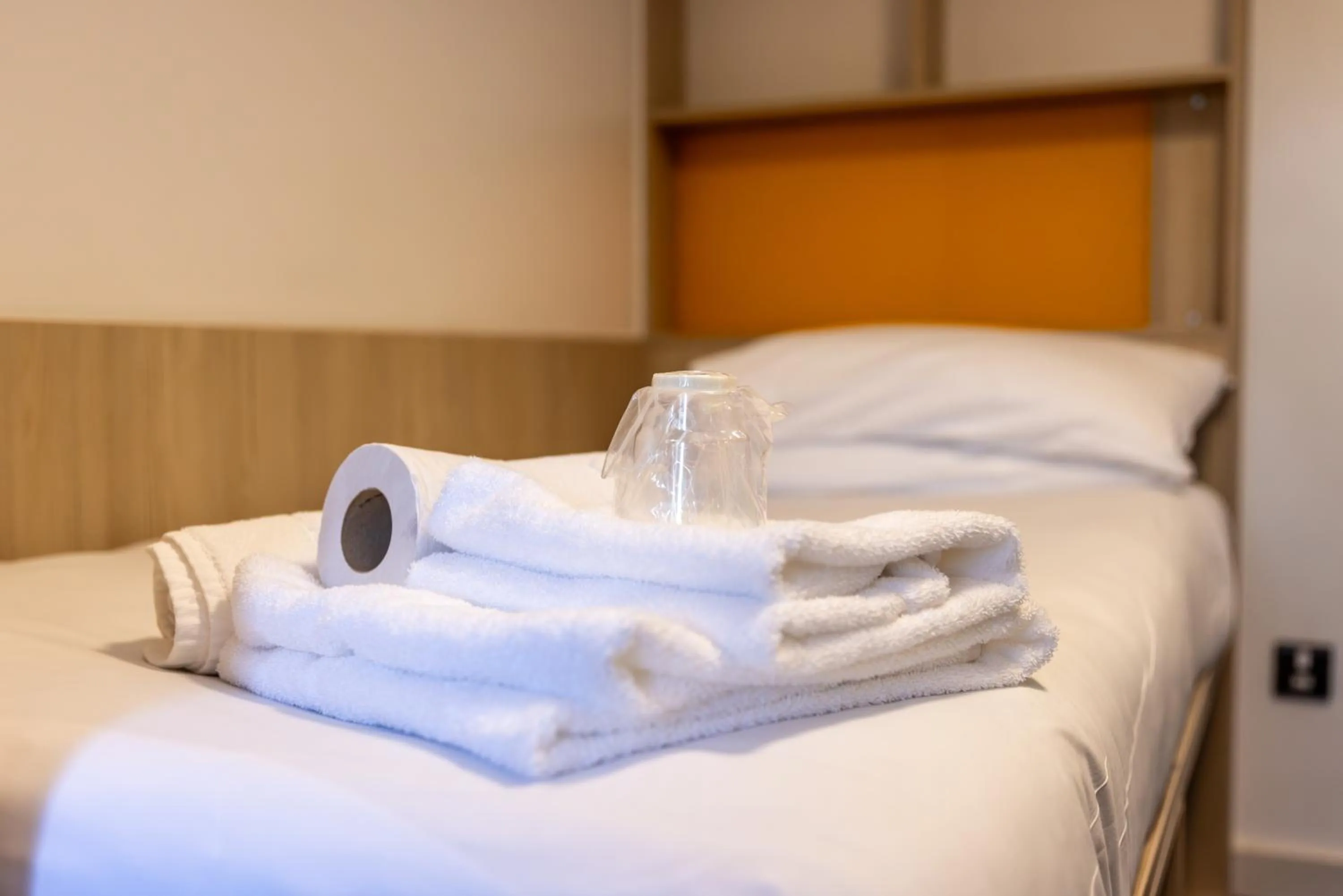 Bedroom, Bed in University of Essex - Colchester Campus