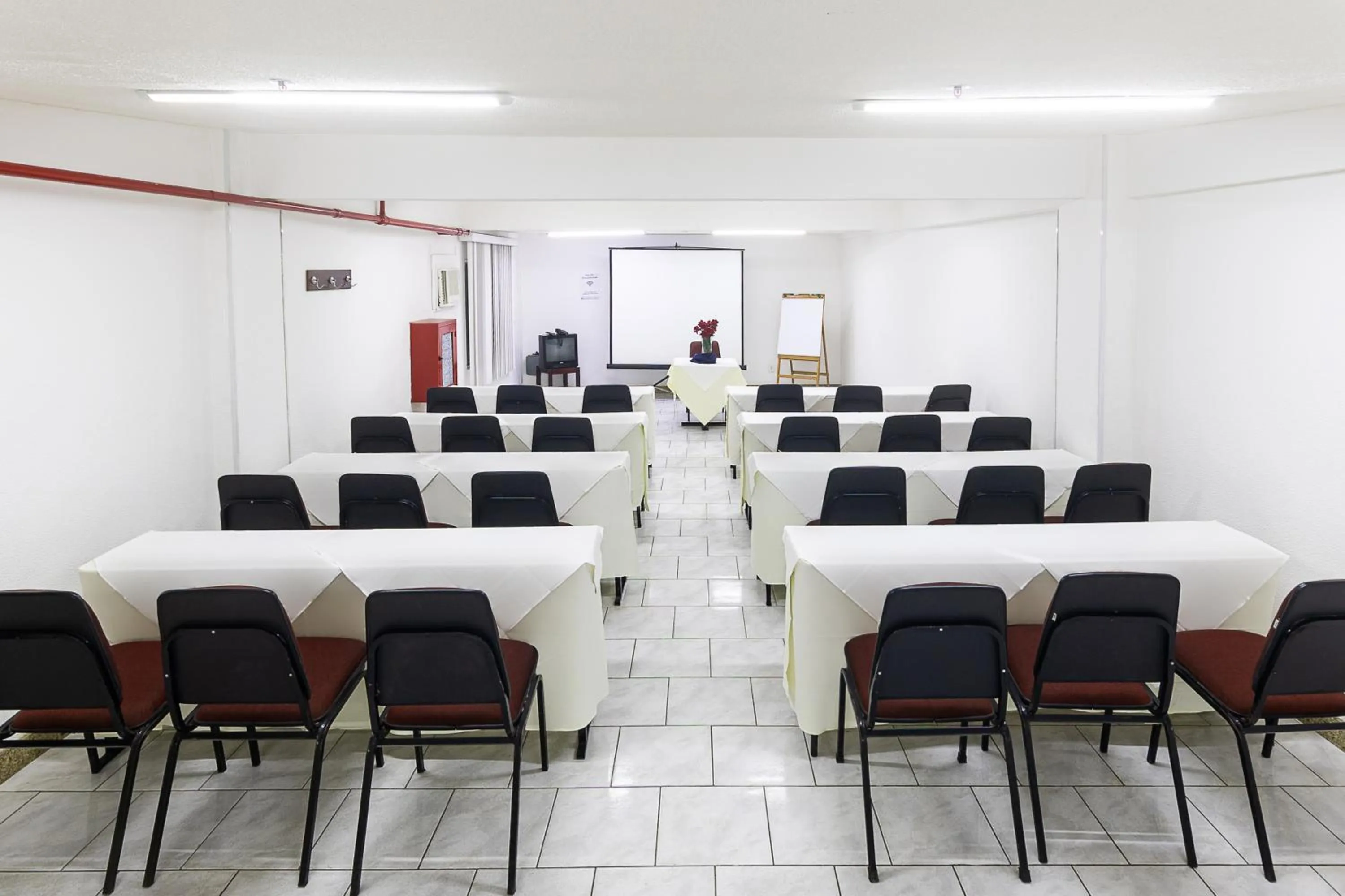 Banquet/Function facilities in Hotel Golden Park Rio de Janeiro Aeroporto By Nacional Inn