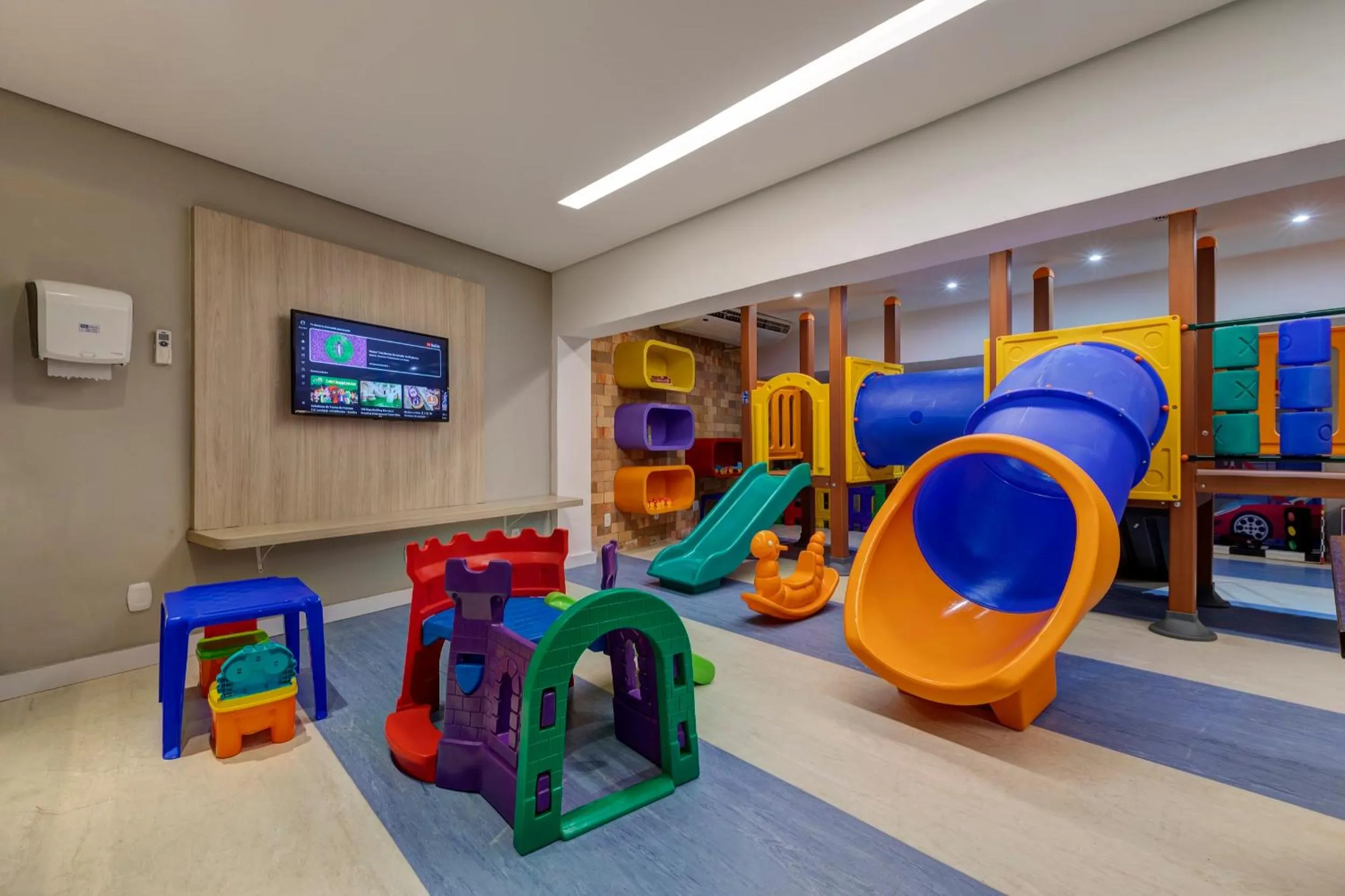 Kids's club in Monte Pascoal Praia Hotel Salvador