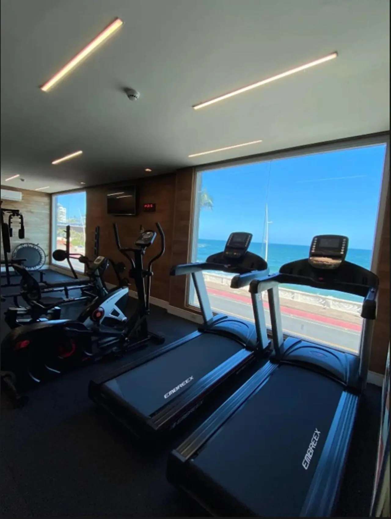 Fitness centre/facilities in Monte Pascoal Praia Hotel Salvador