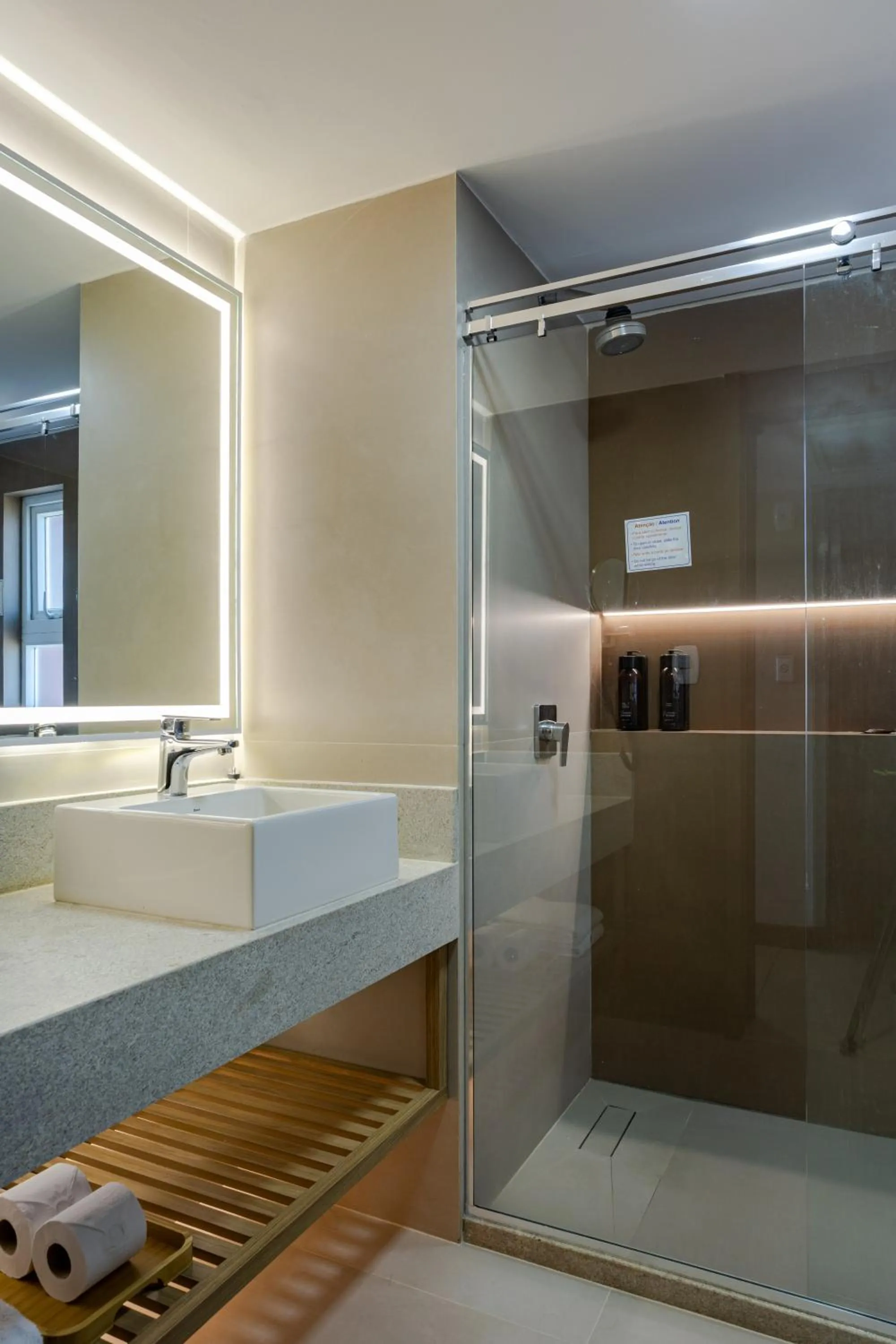 Bathroom in Monte Pascoal Praia Hotel Salvador