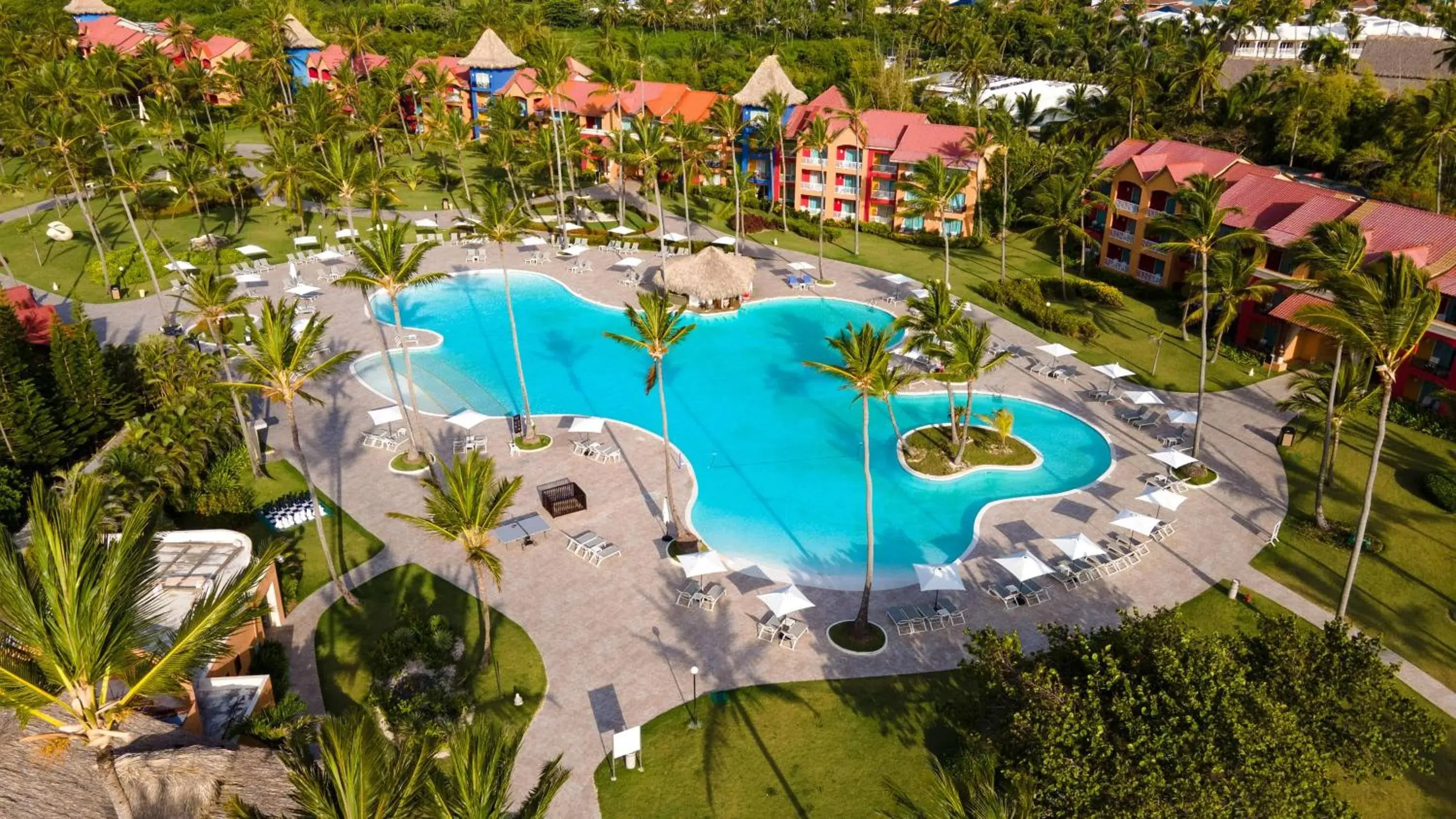 Swimming pool in Punta Cana Princess Adults Only - All Inclusive Swimming pool in Punta Cana Princess Adults Only - All Inclusive
