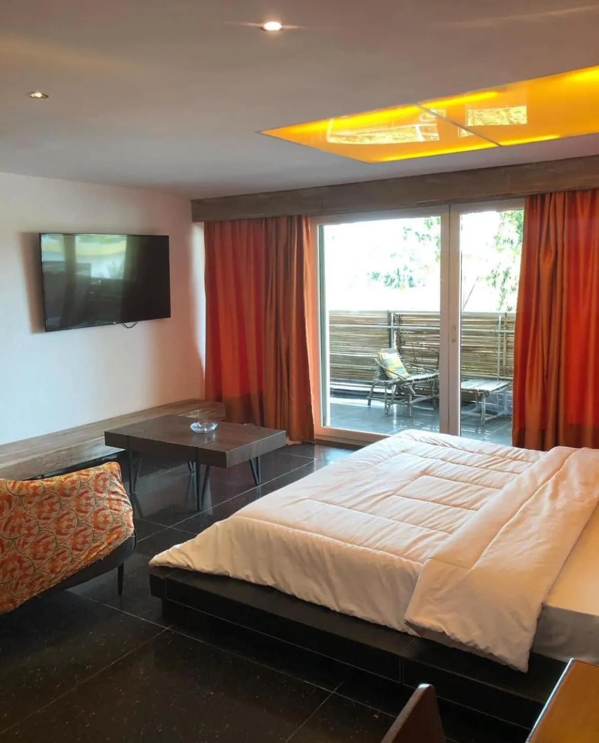 TV and multimedia in Ecologe