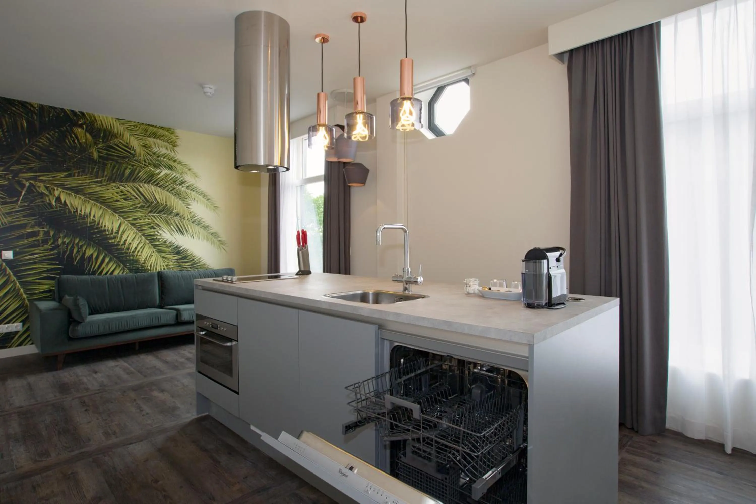 Kitchen or kitchenette in De With Studio's