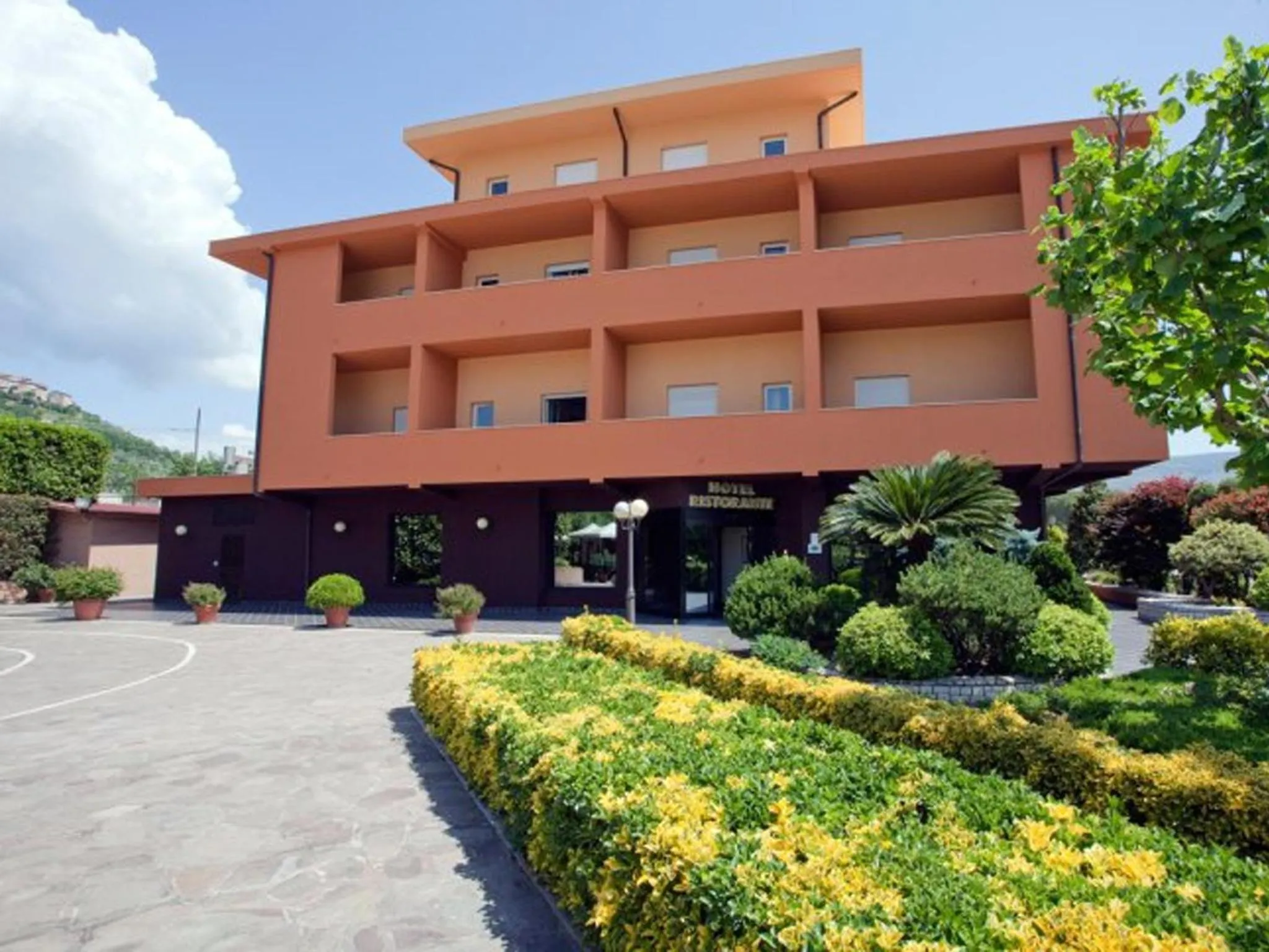Facade/entrance in Sunny Palace Hotel Restaurant