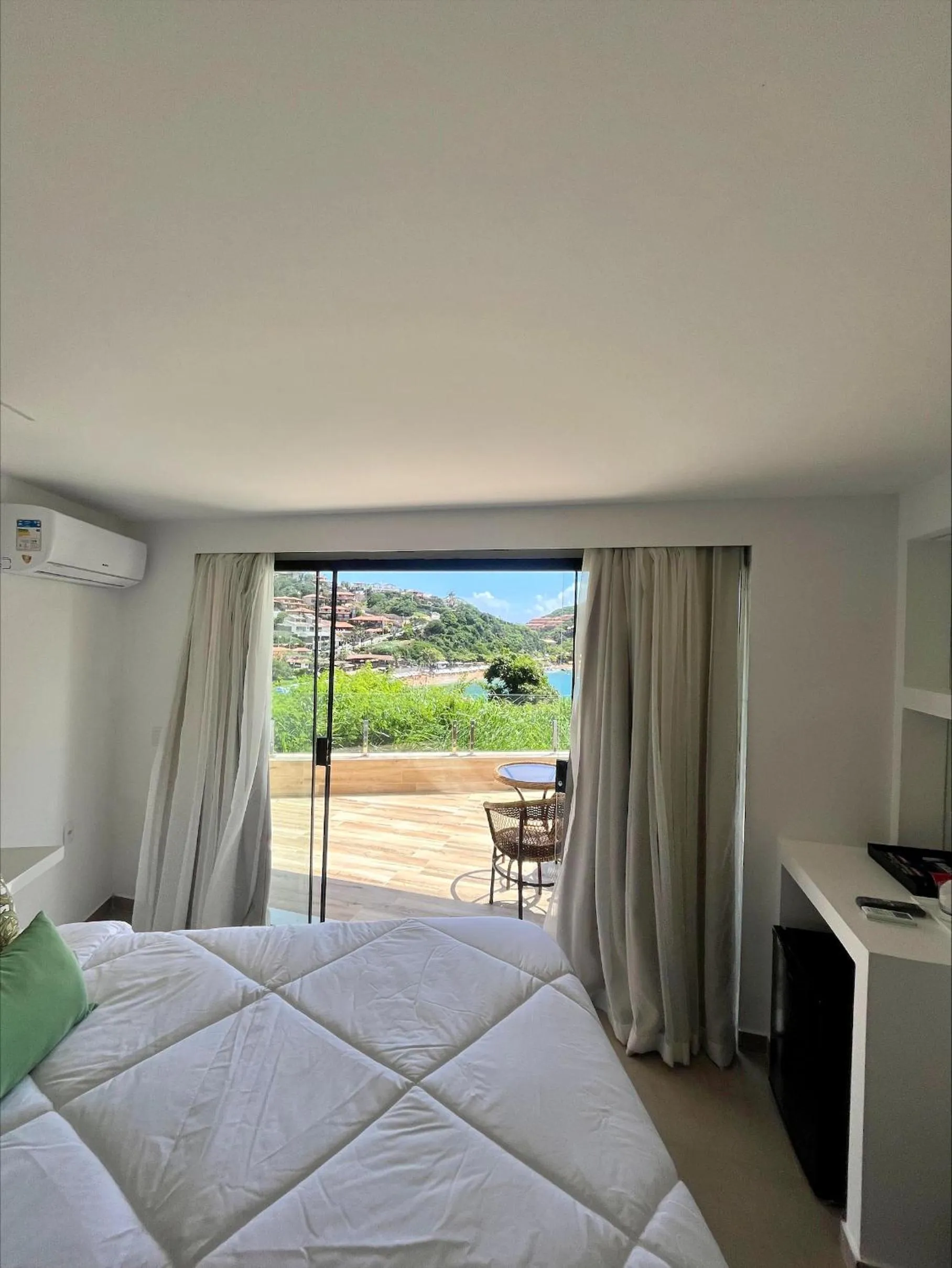 Bed in Colonna Park Hotel