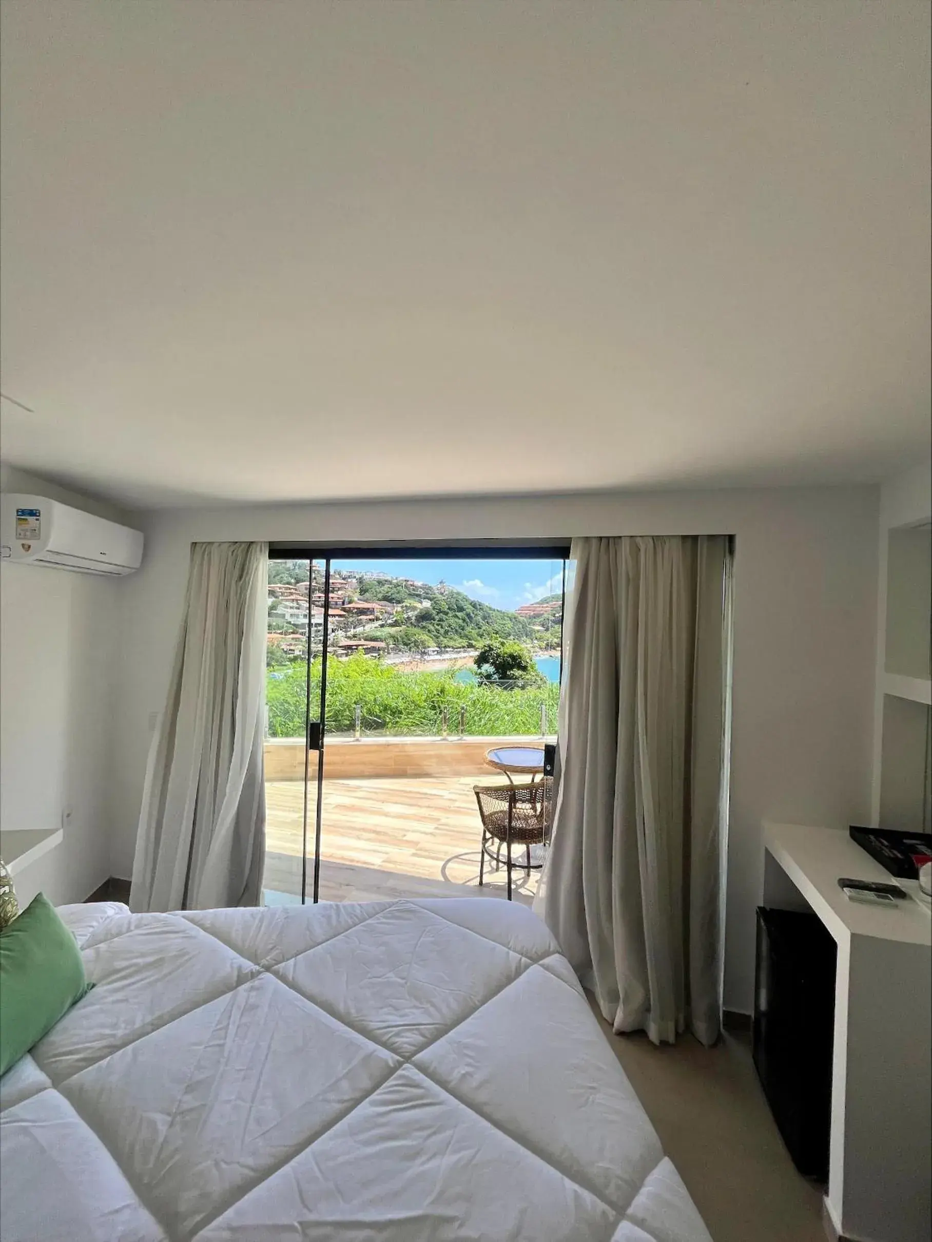 Bed in Colonna Park Hotel Bed in Colonna Park Hotel