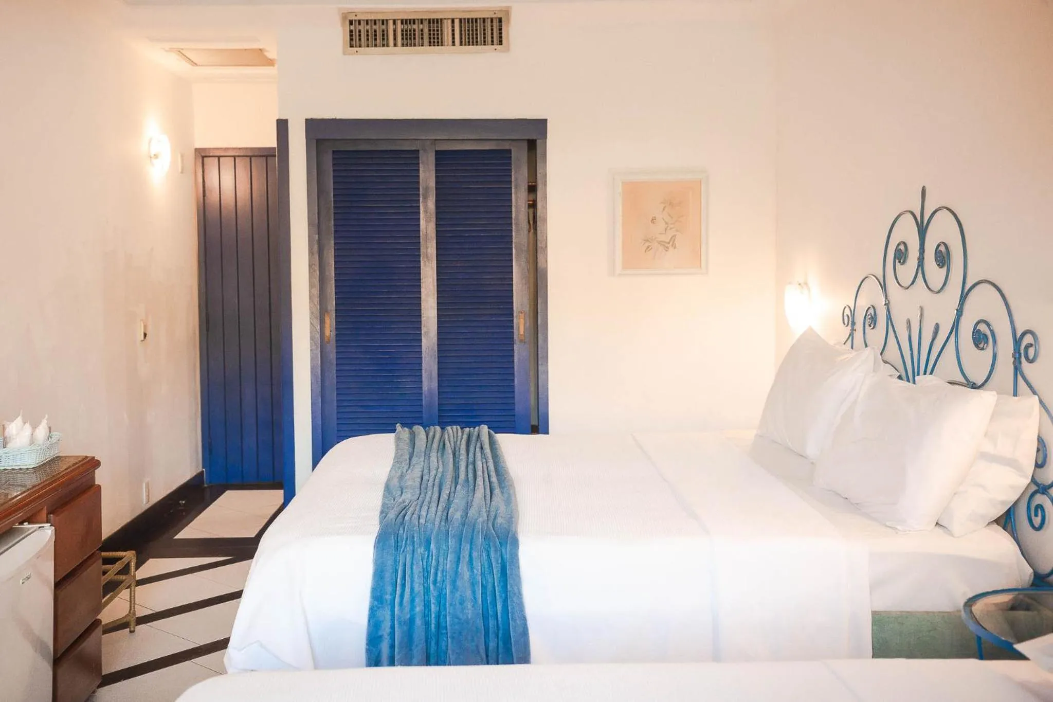 Bed in Colonna Park Hotel