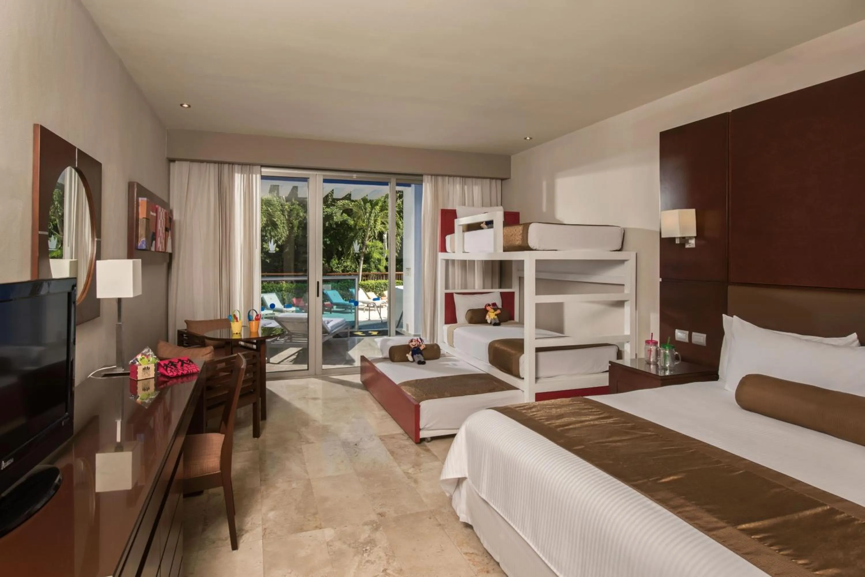 Bed in Grand Riviera Princess - All Inclusive