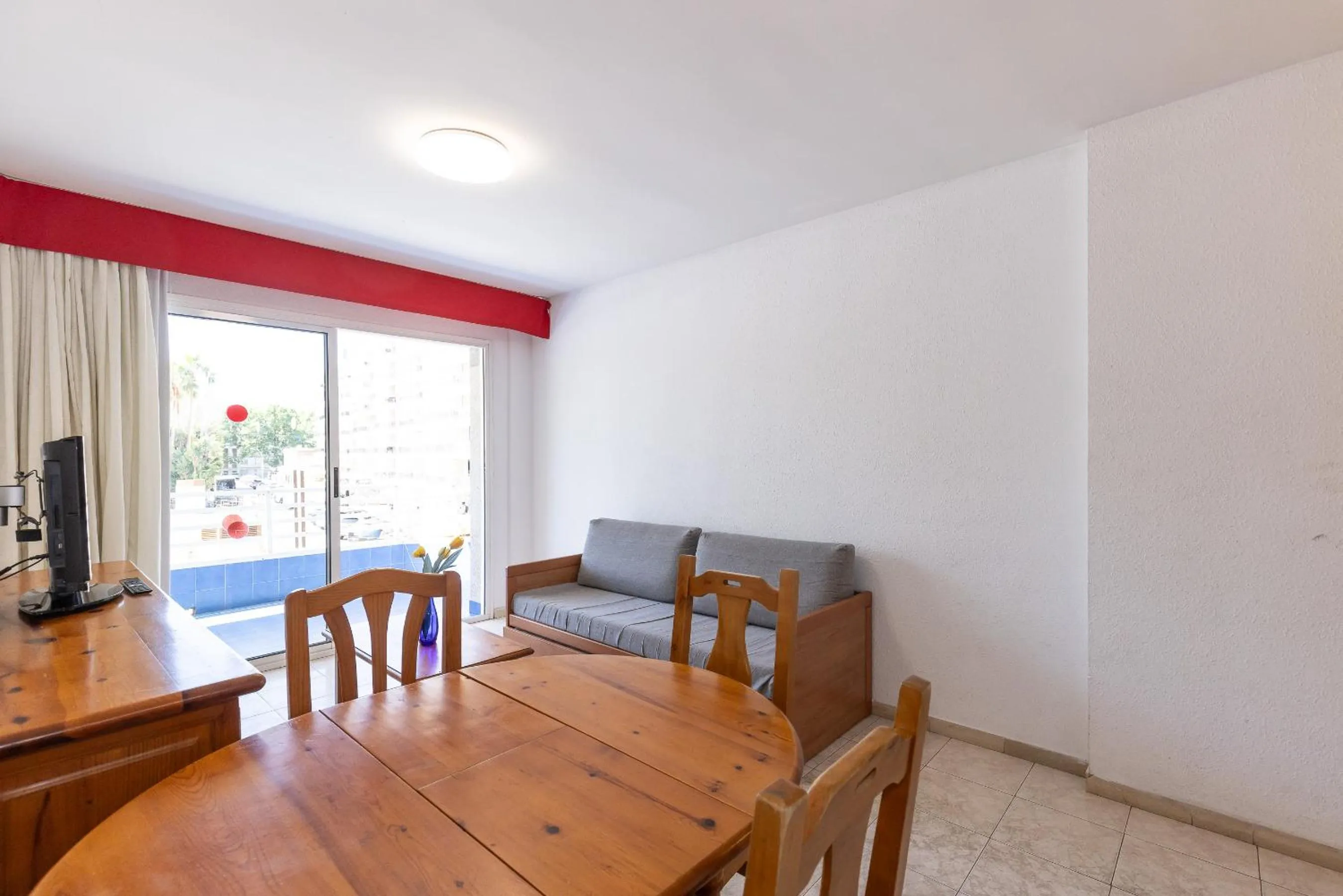 TV and multimedia in Zahara Rentalmar