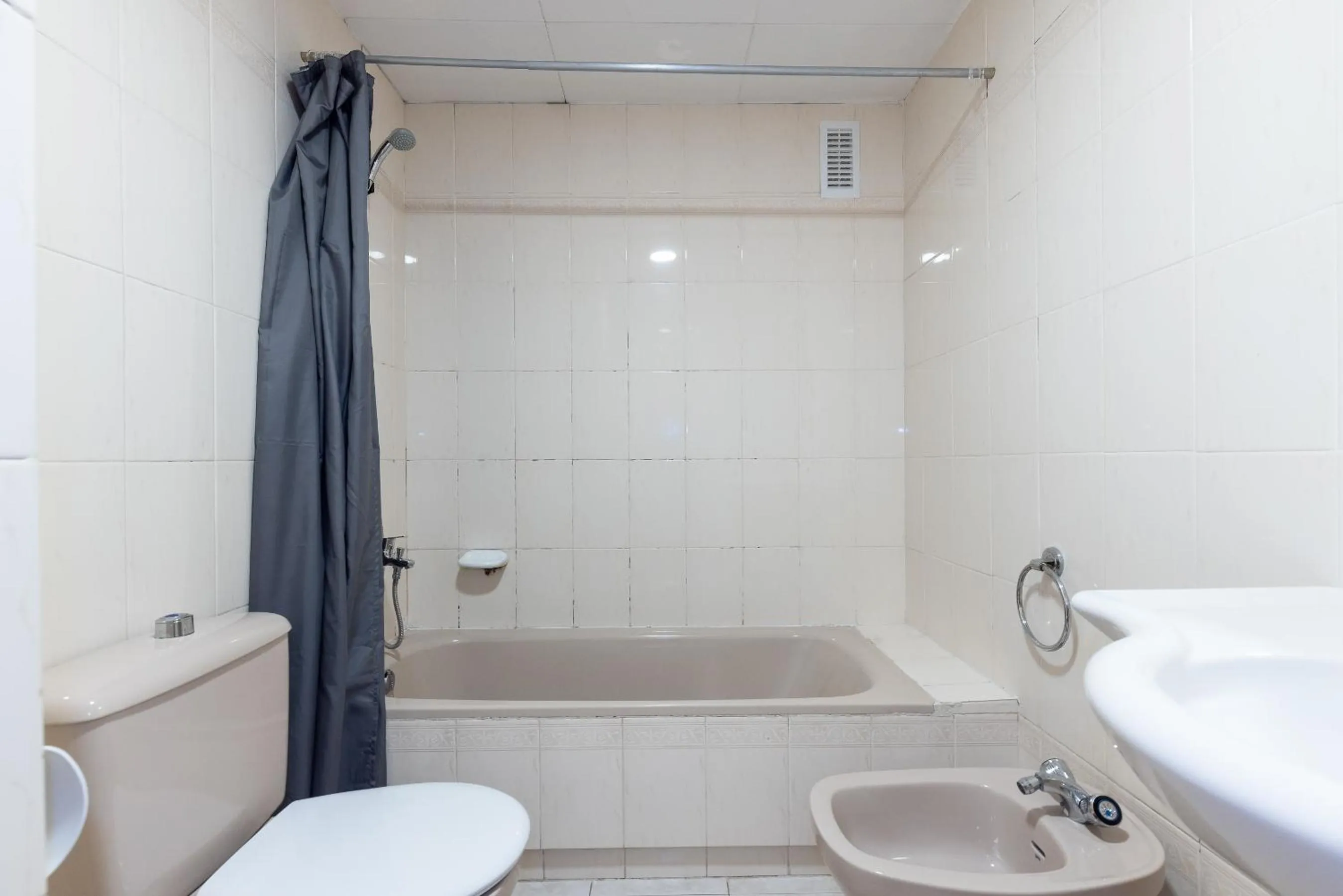 Bathroom in Zahara Rentalmar