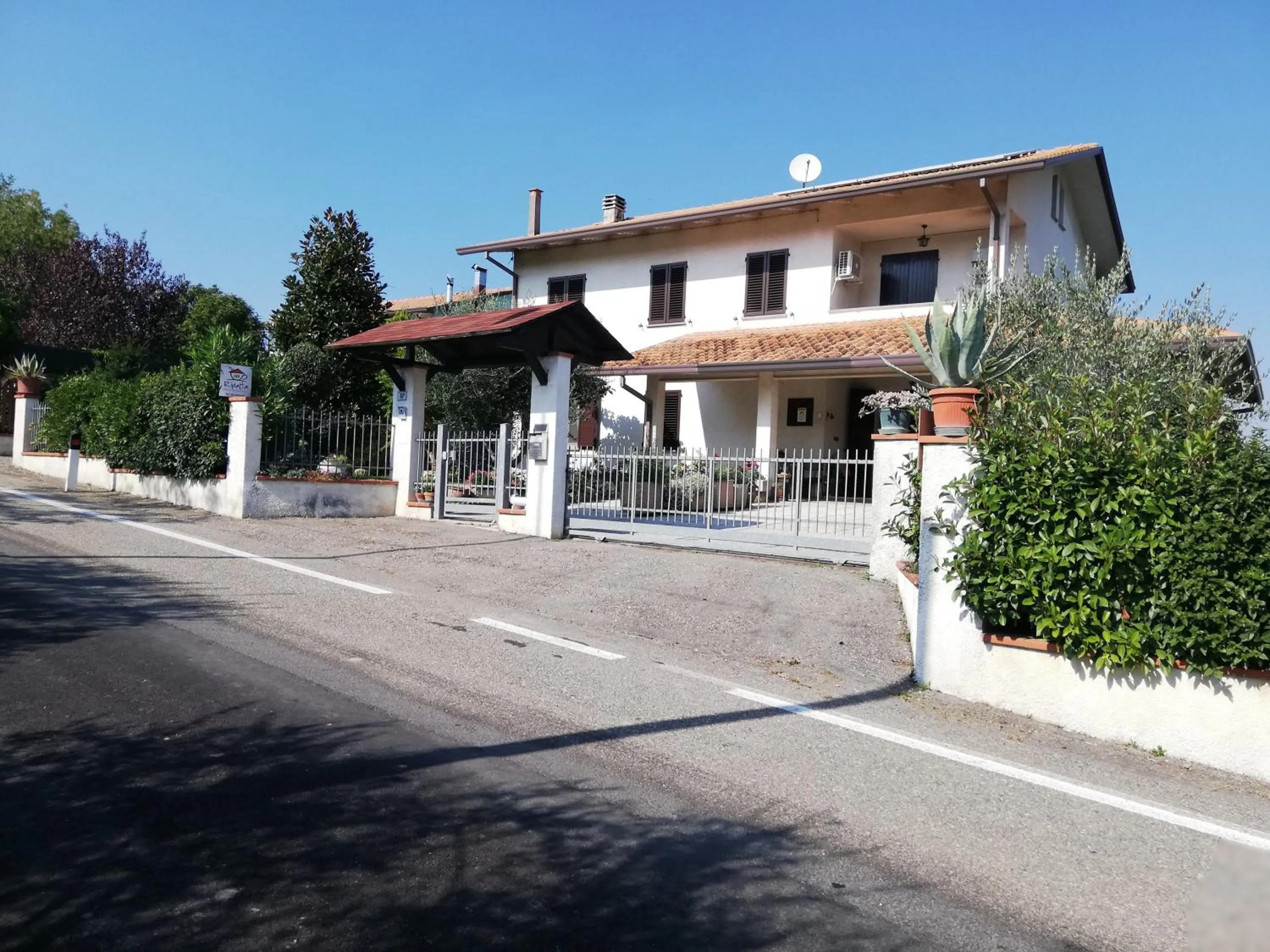 Facade/entrance in B&B RIPALTA