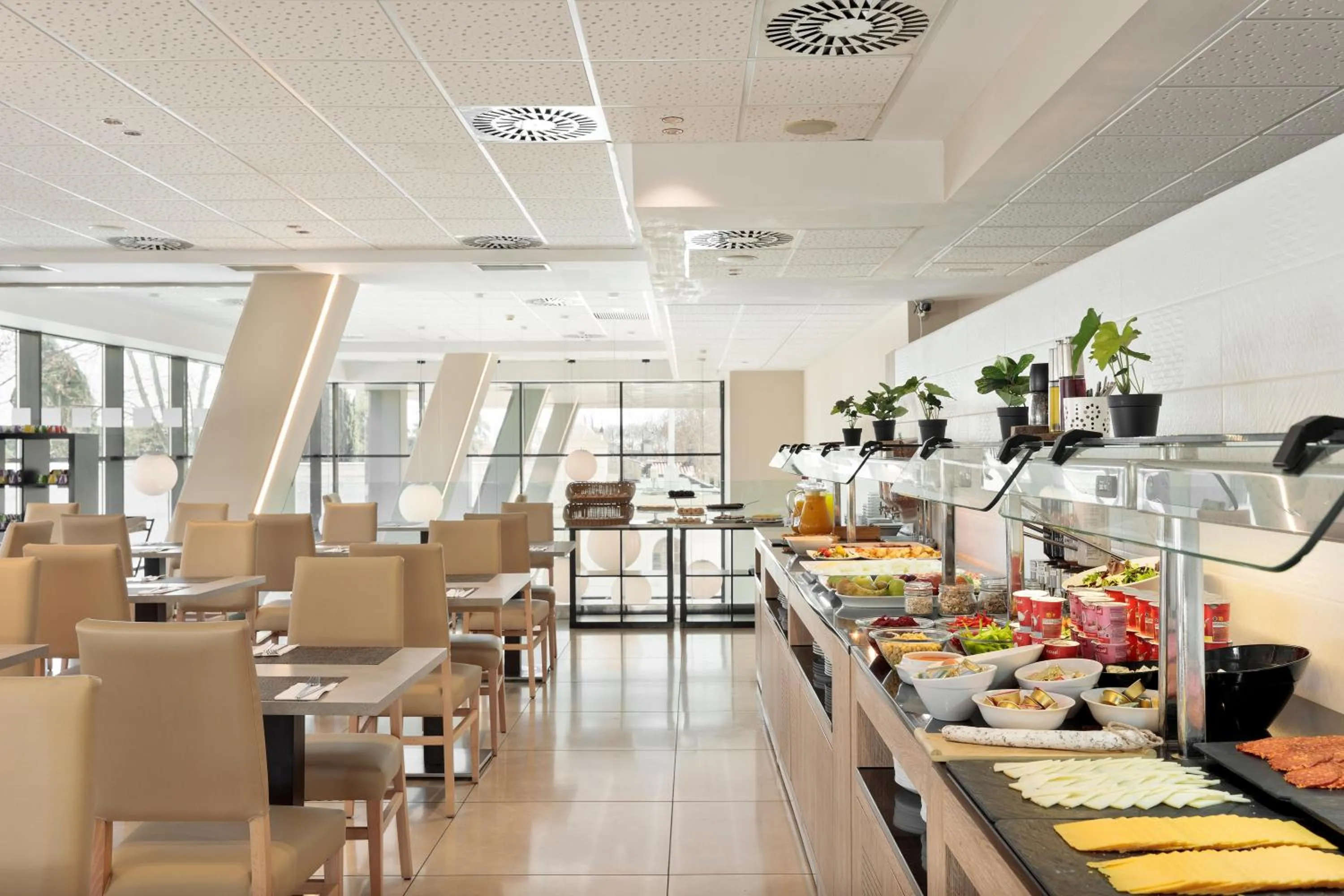 Restaurant/places to eat in Hotel Best 4 Barcelona