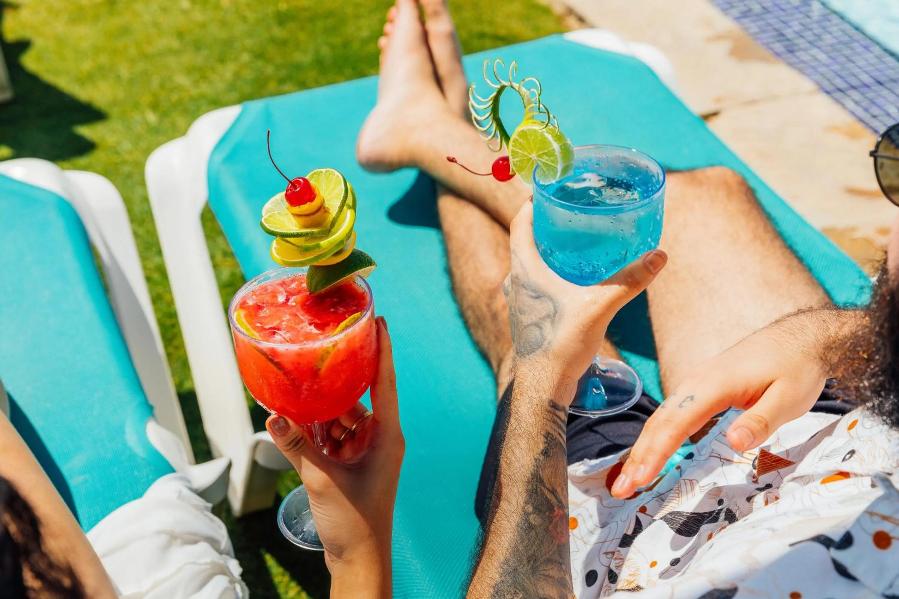 People in El Aram Natal Mar