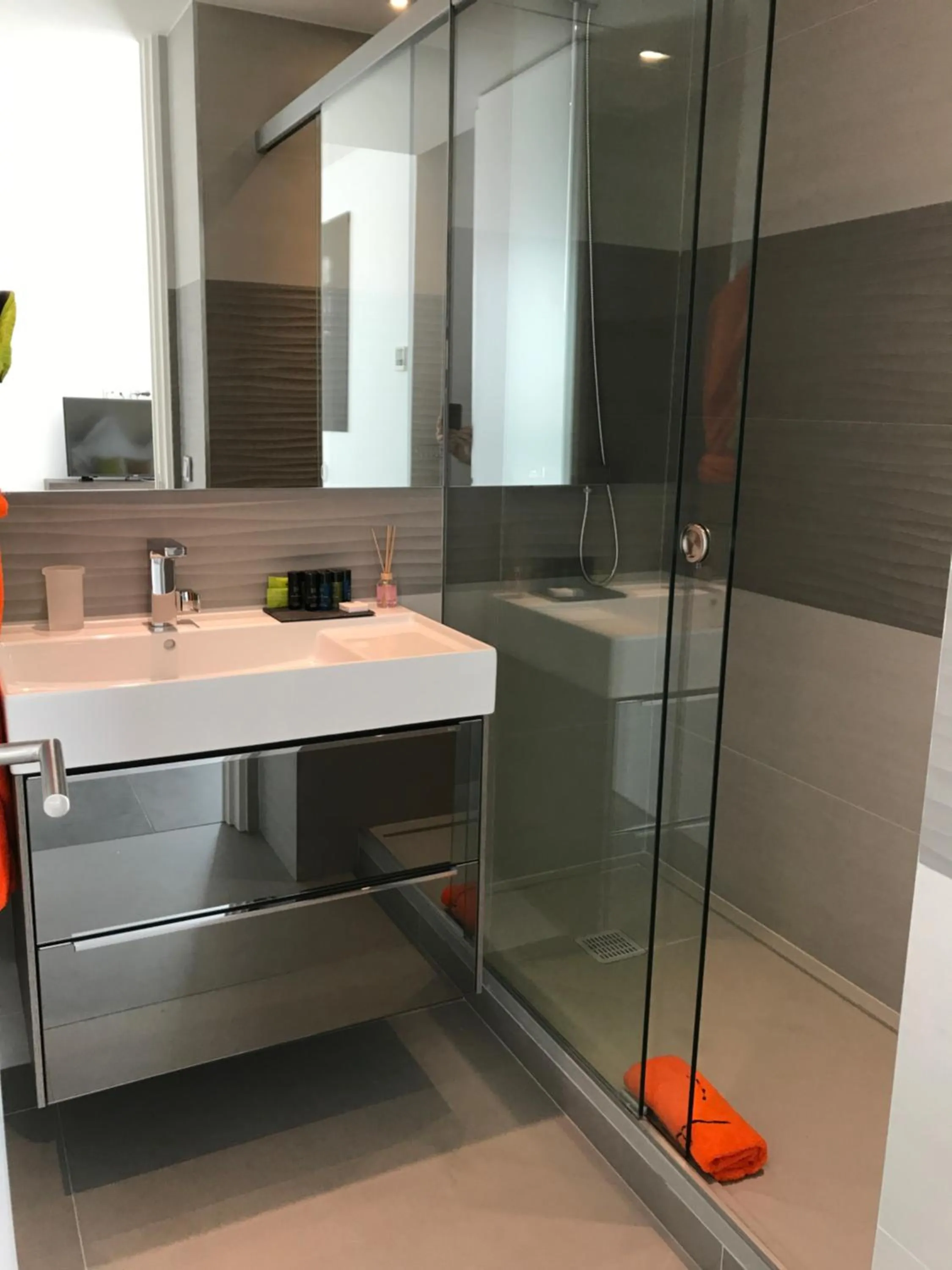 Bathroom in Cosmo Apartments Sants