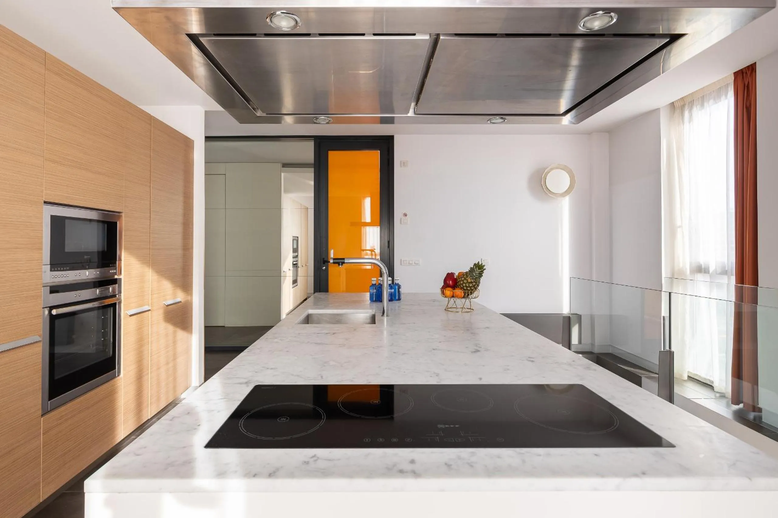 Kitchen or kitchenette in Cosmo Apartments Sants