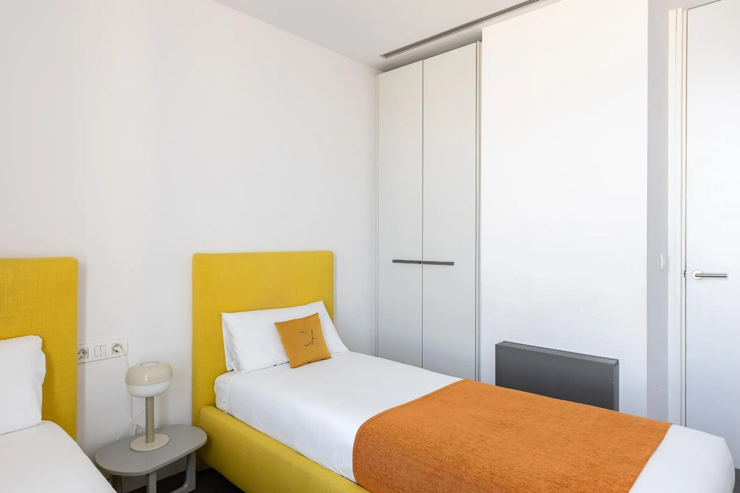 Bed in Cosmo Apartments Sants