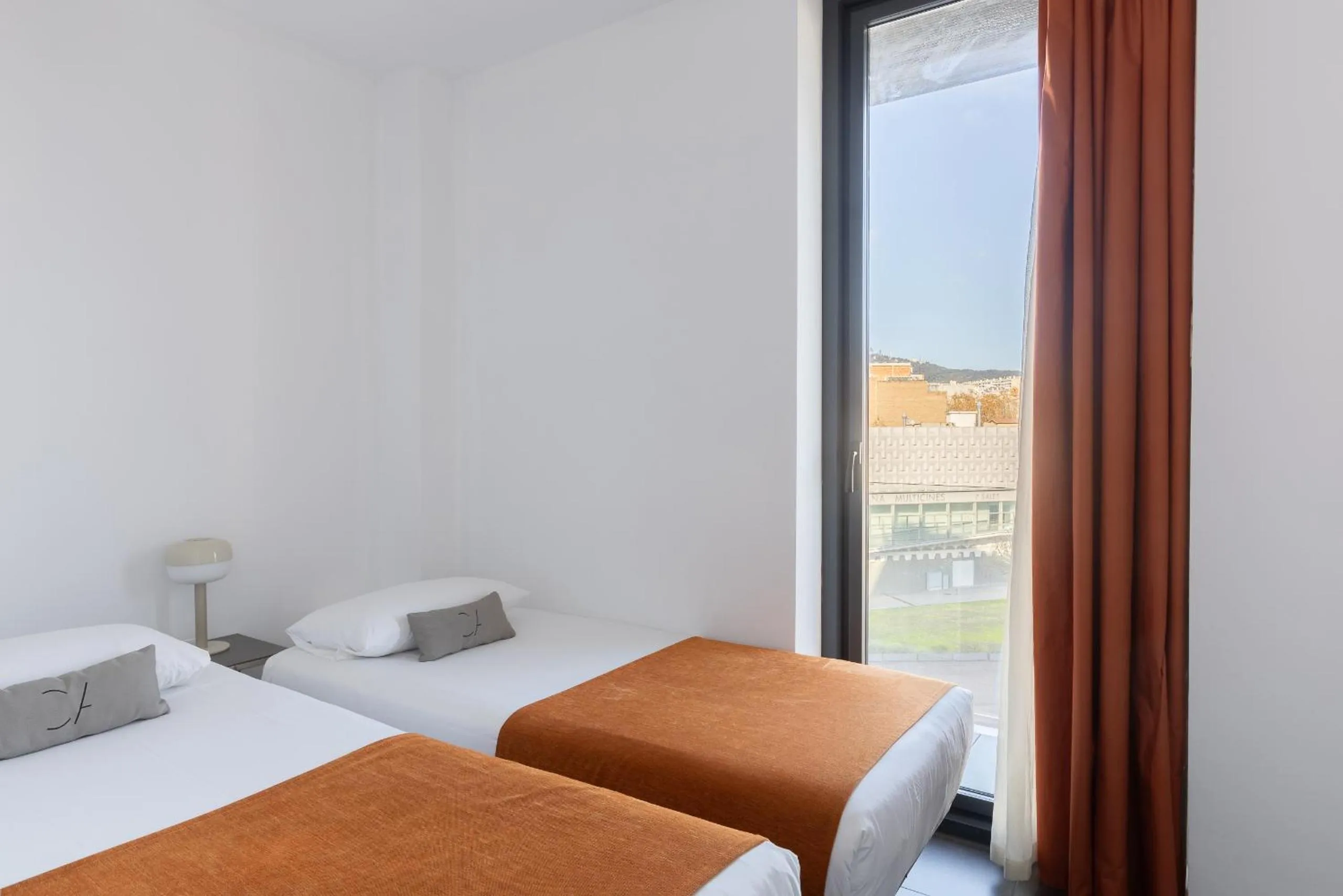 Bedroom, Bed in Cosmo Apartments Sants