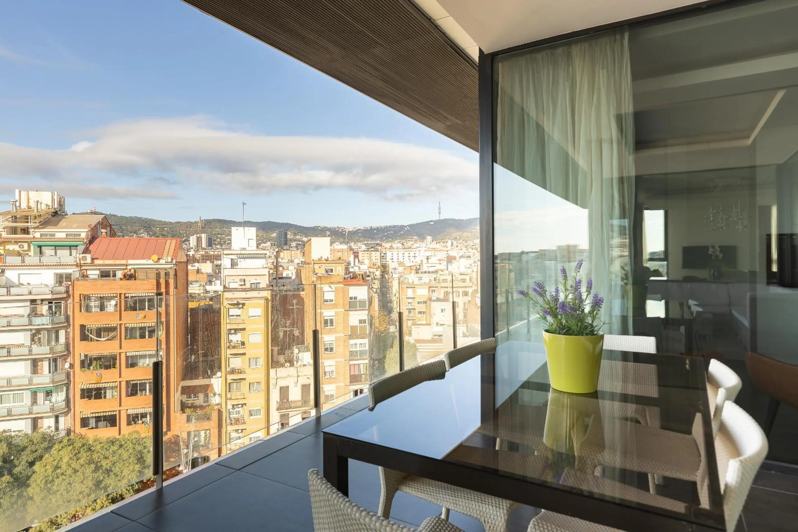 Balcony/Terrace in Cosmo Apartments Sants
