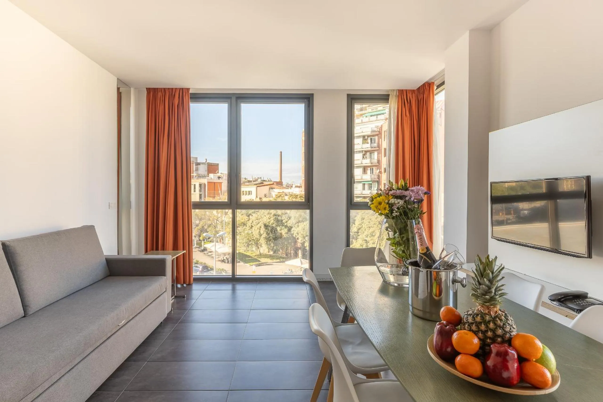 Living room in Cosmo Apartments Sants