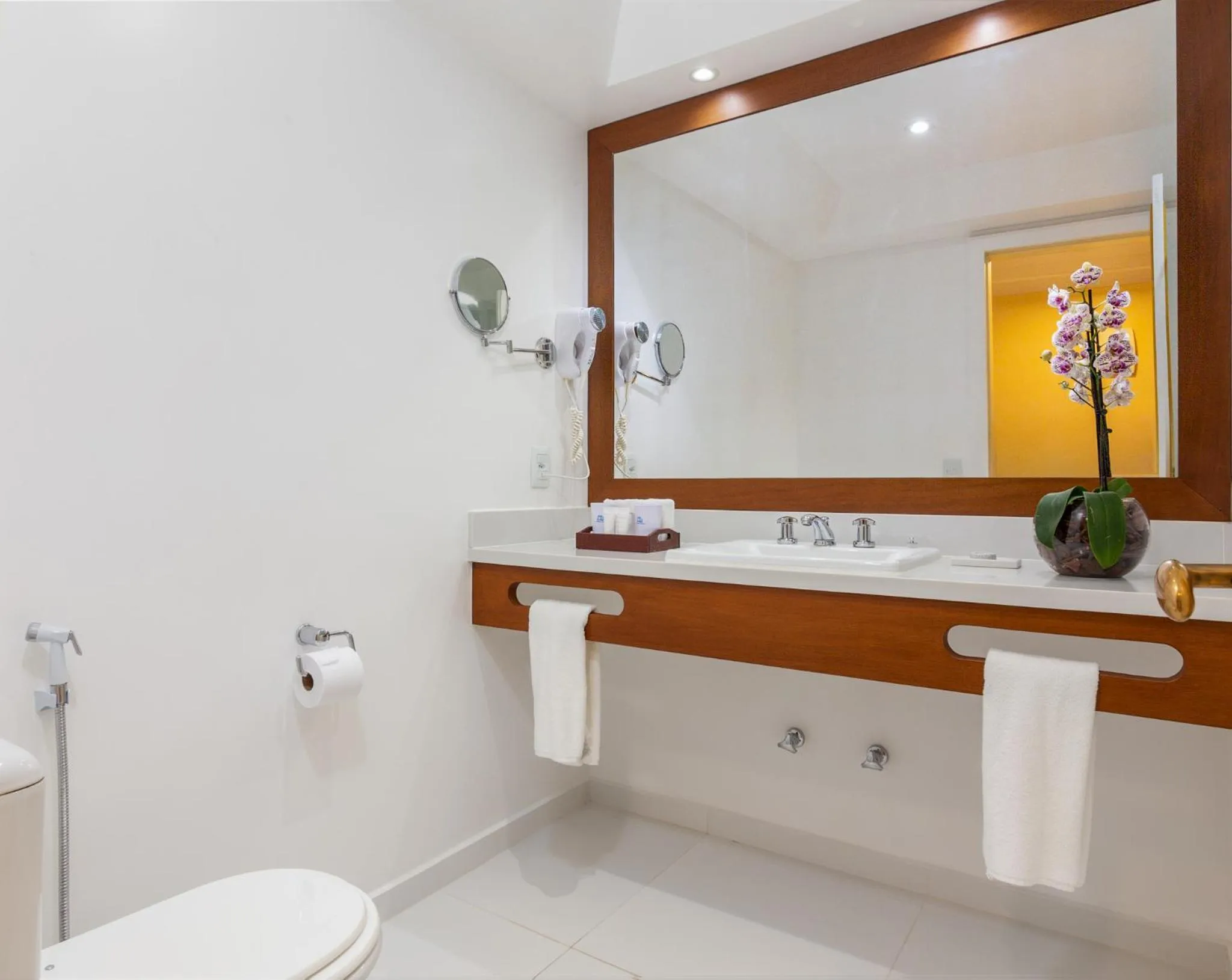 Shower in Le Relais La Borie