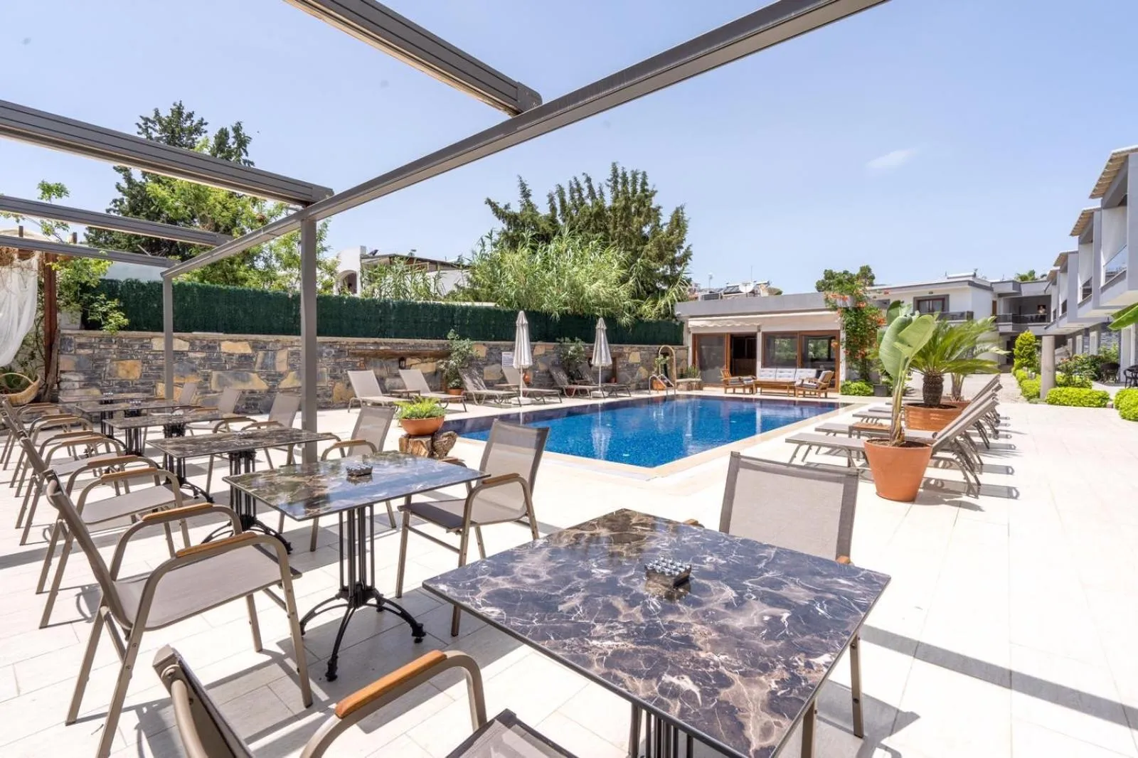 Swimming pool in Maye Residence