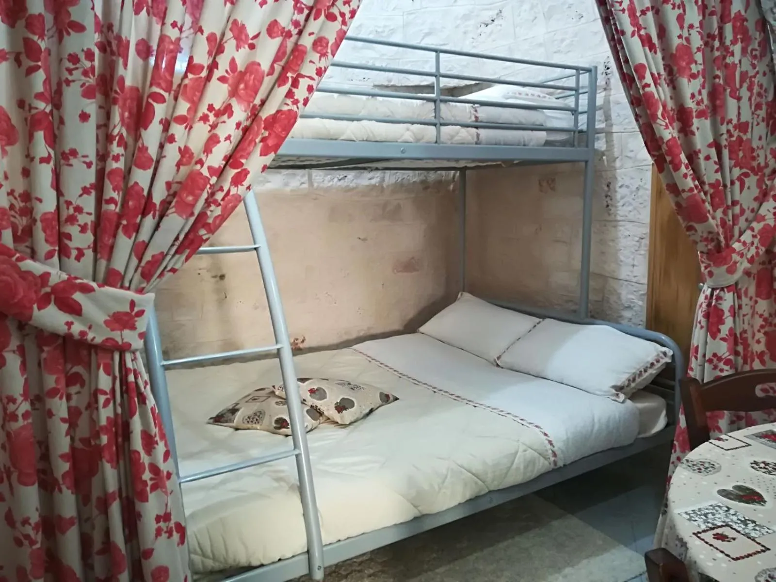Bed in Trulli Manuela
