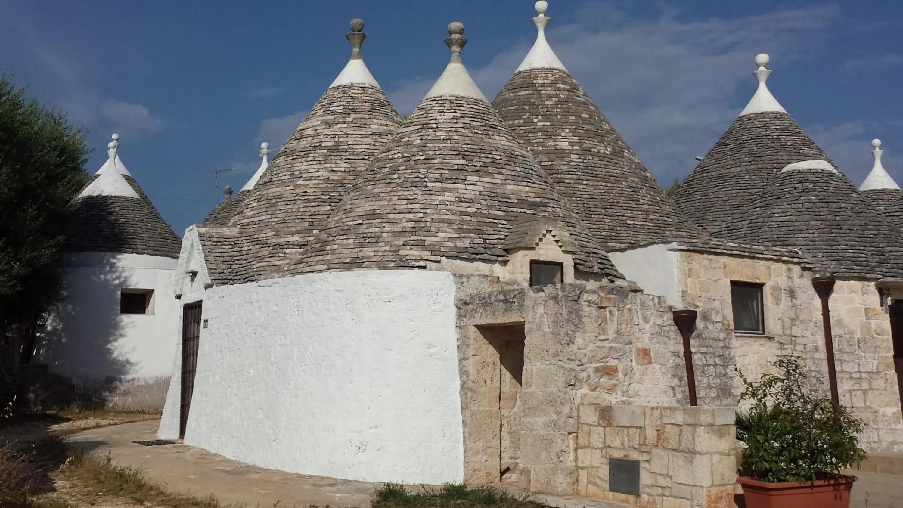 Trulli Manuela Trulli Manuela