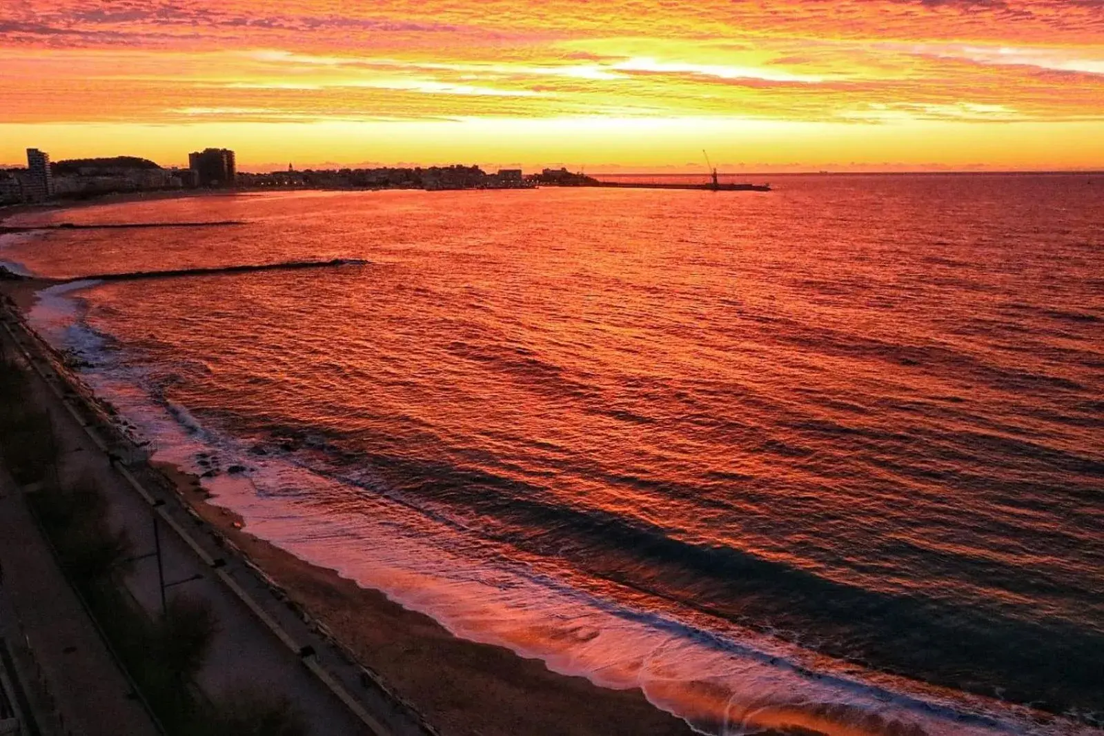 Property building in Hotel Rosamar Property building in Hotel Rosamar