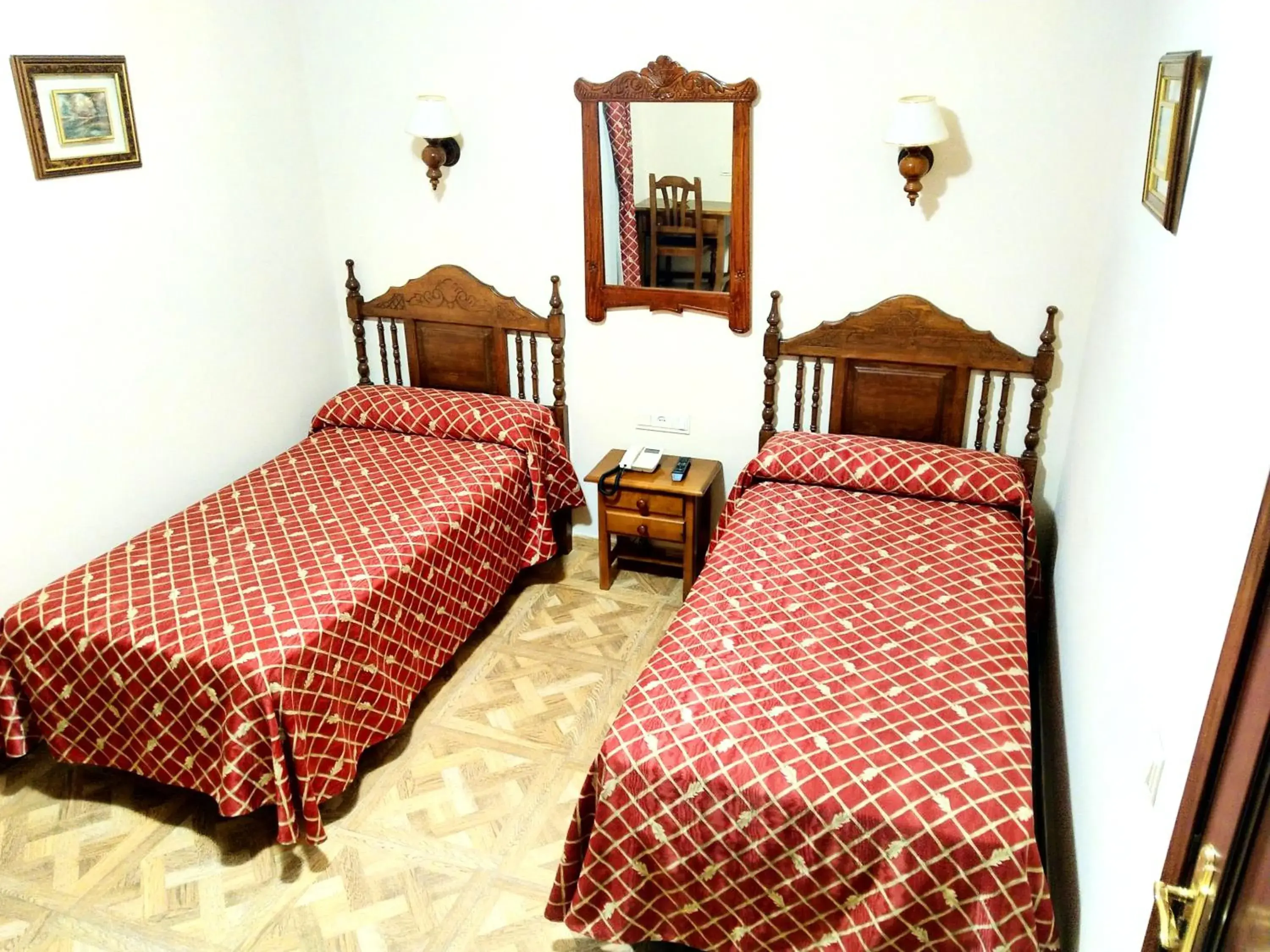 Double or Twin Room in Hostal Bellido Double or Twin Room in Hostal Bellido